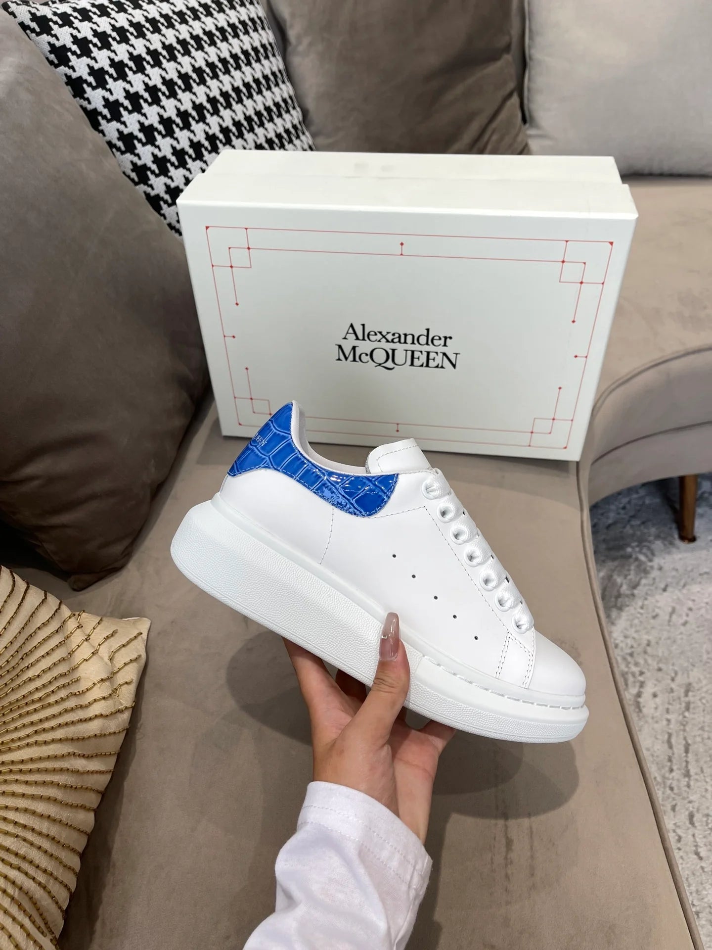 MCQUEEN SNEAKER