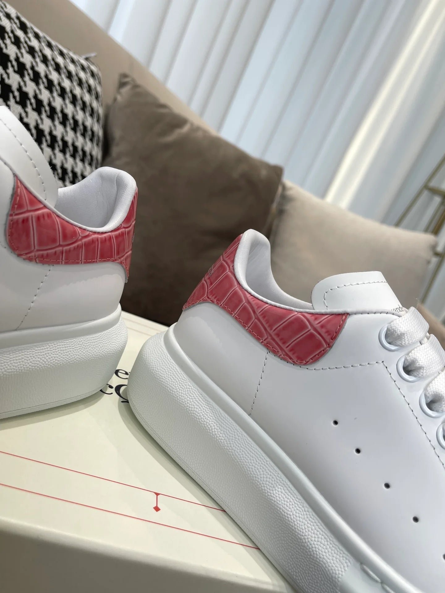 MCQUEEN SNEAKER