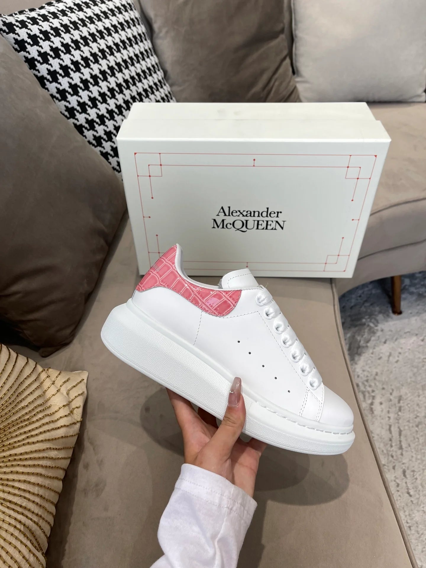 MCQUEEN SNEAKER