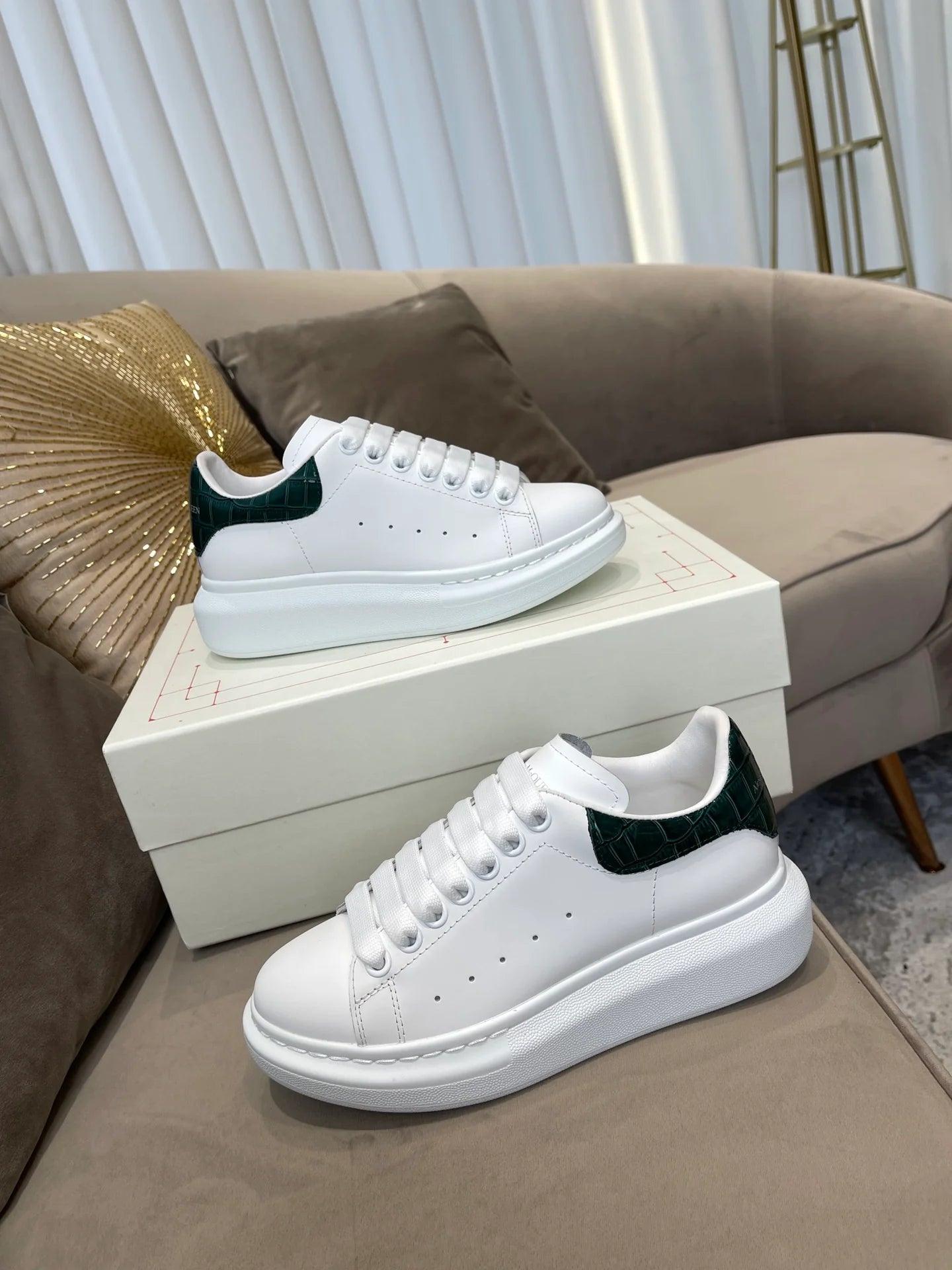 MCQUEEN SNEAKER