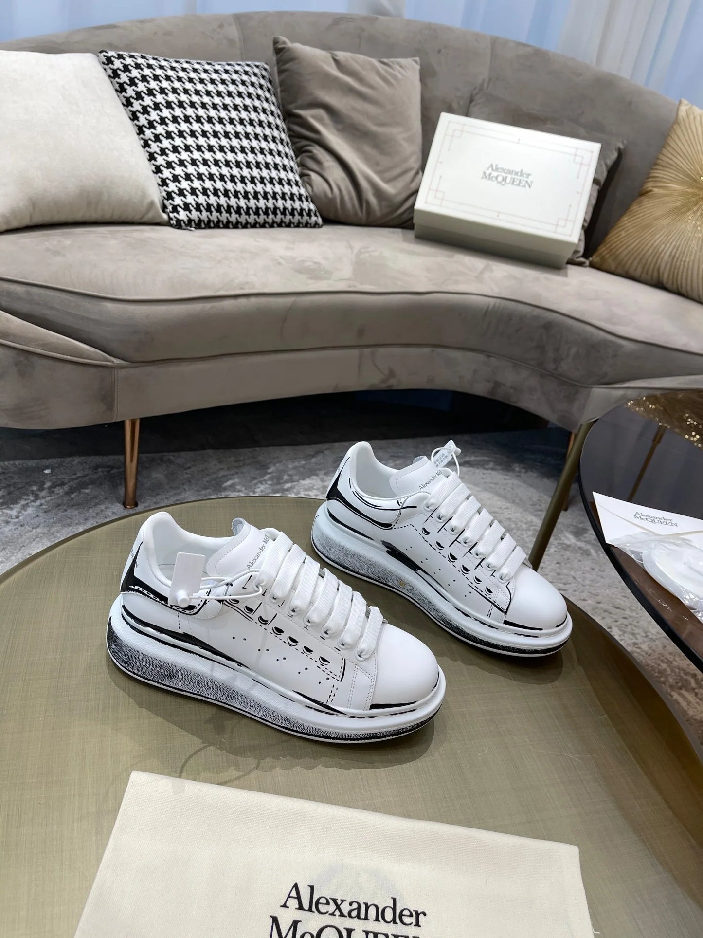 MCQUEEN SNEAKER