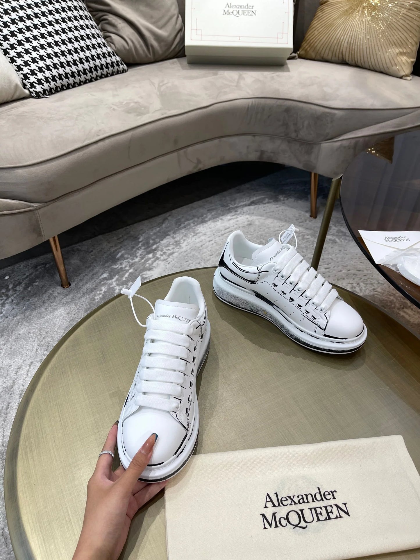 MCQUEEN SNEAKER