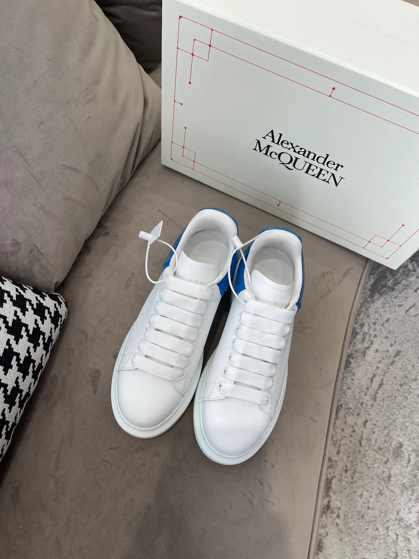 MCQUEEN SNEAKER