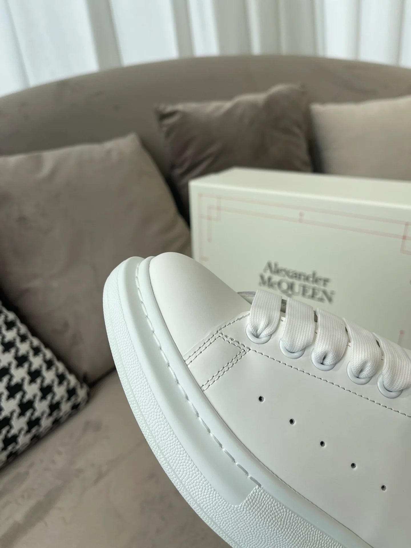 MCQUEEN SNEAKER