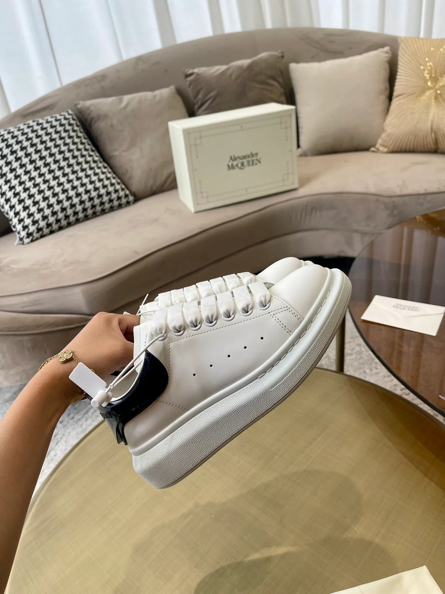 MCQUEEN SNEAKER