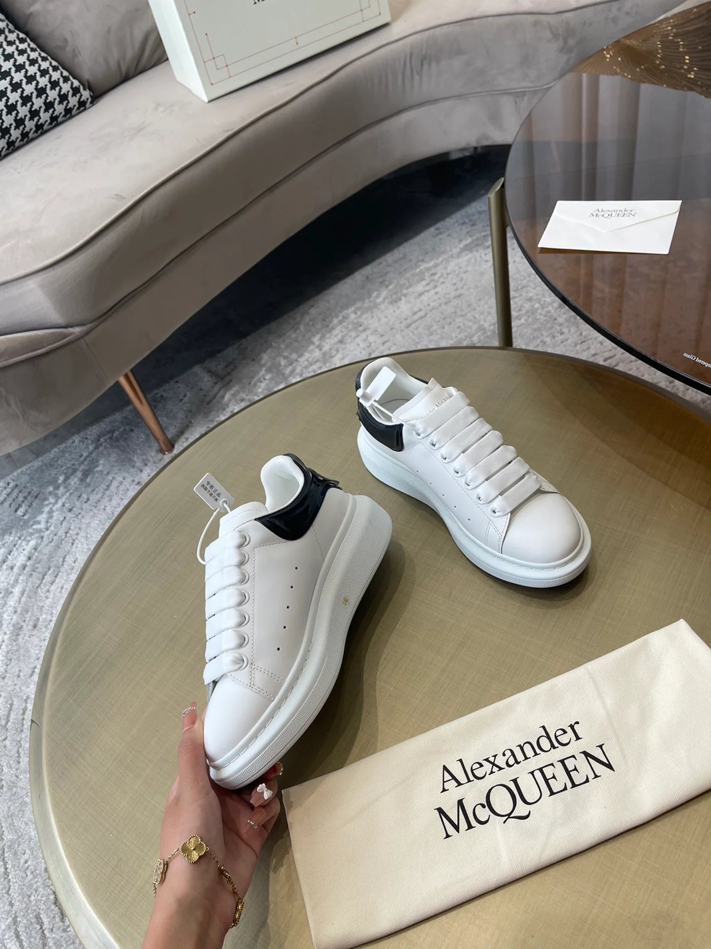 MCQUEEN SNEAKER