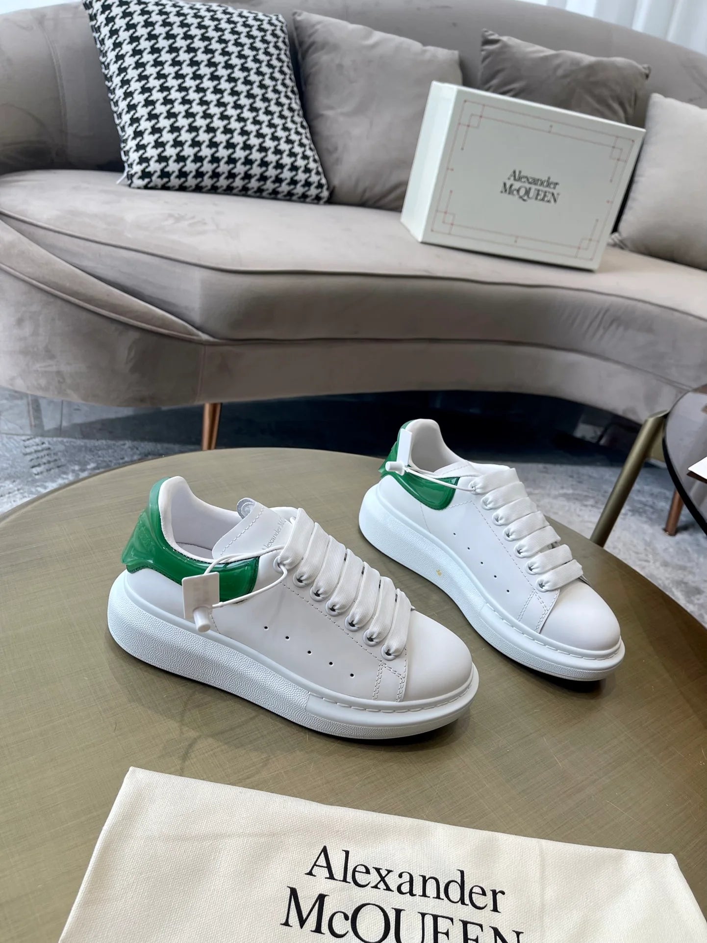 MCQUEEN SNEAKER