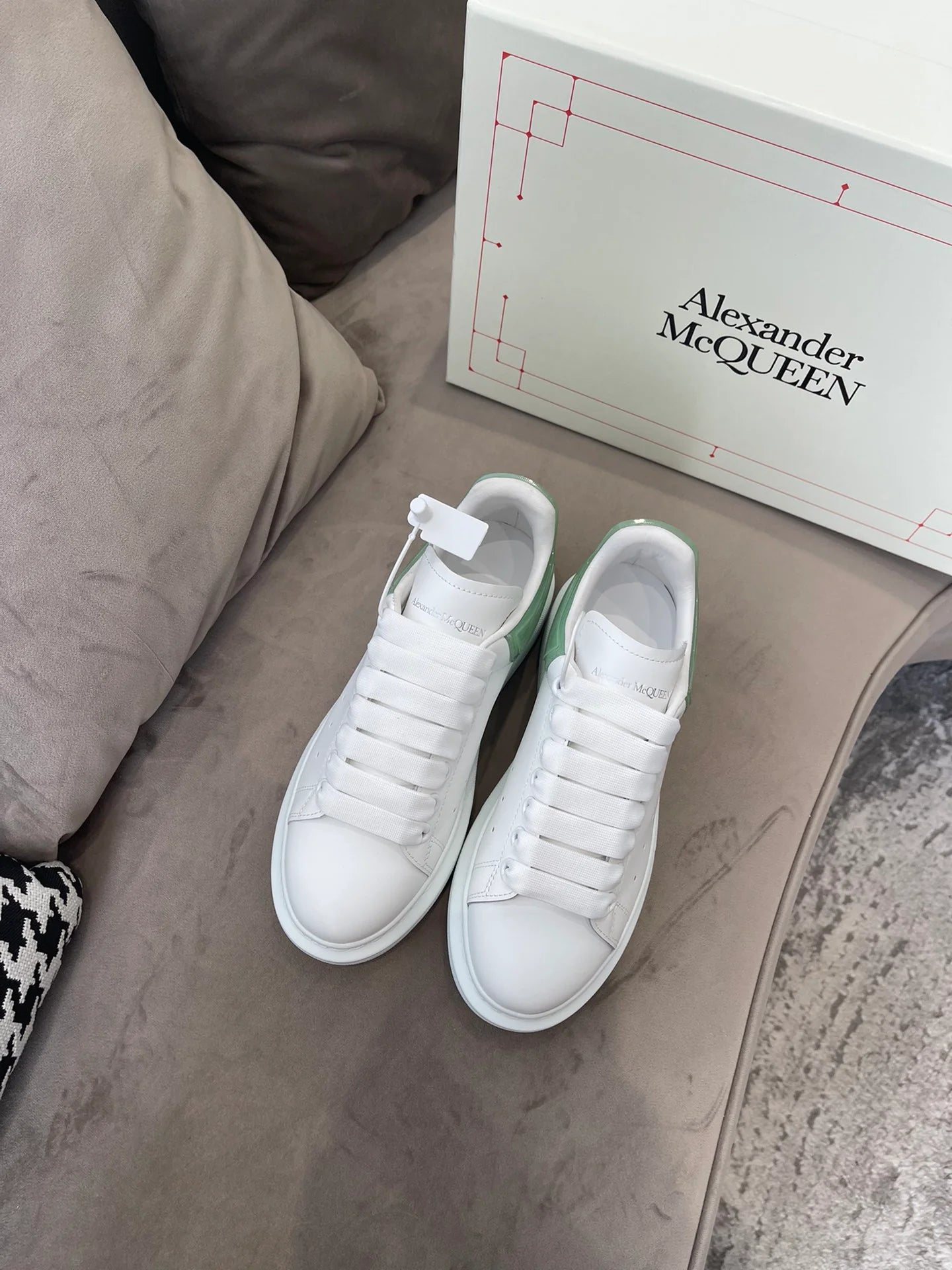MCQUEEN SNEAKER
