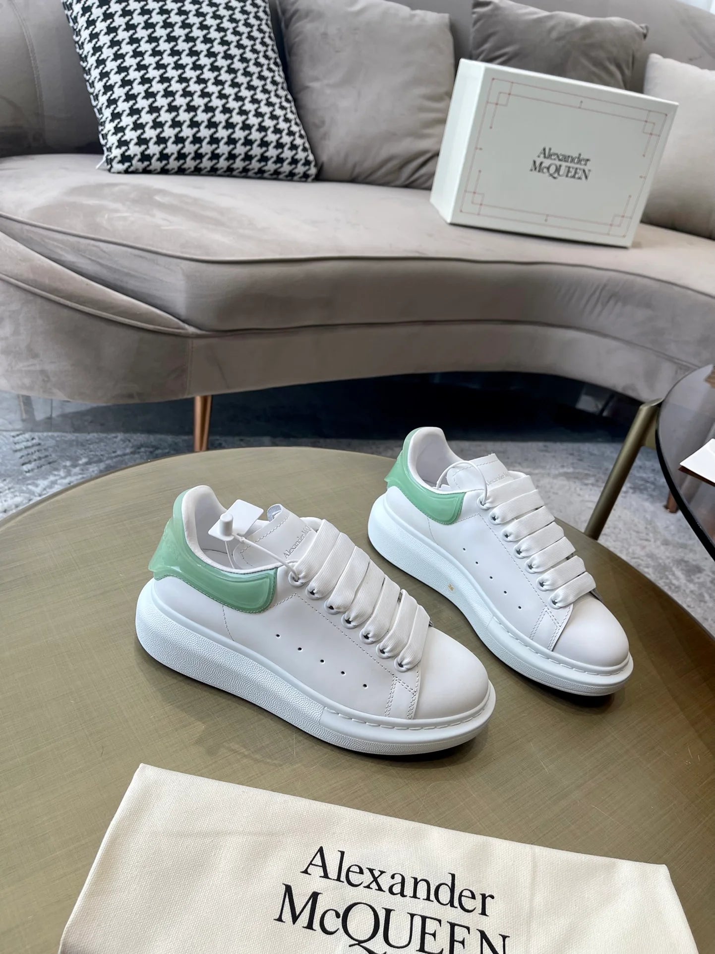 MCQUEEN SNEAKER