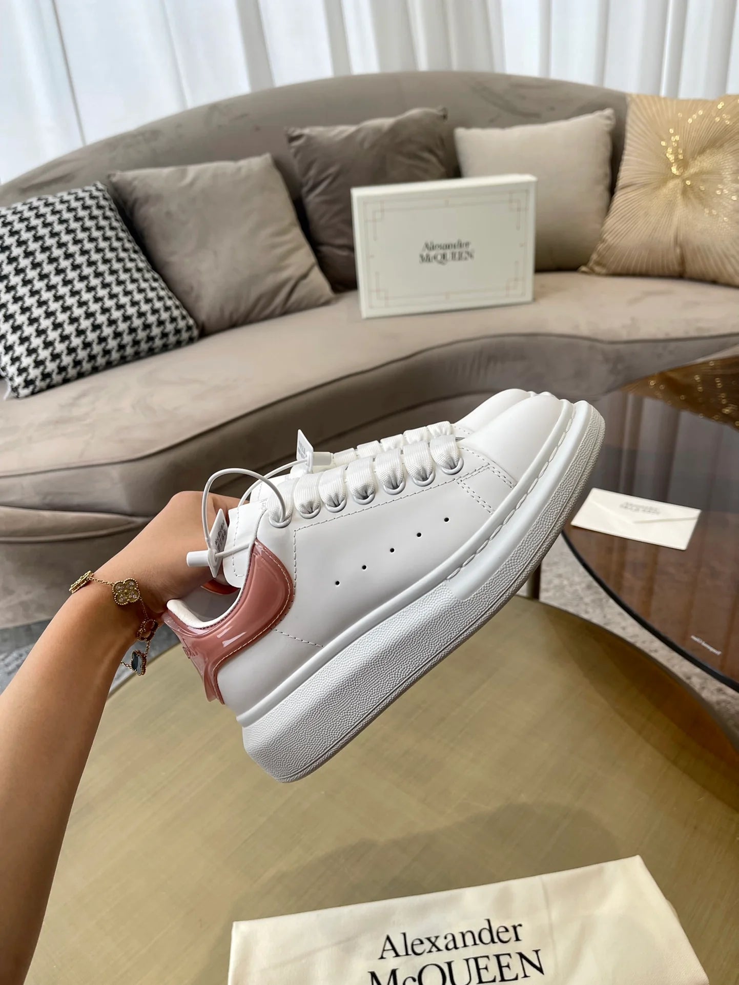 MCQUEEN SNEAKER