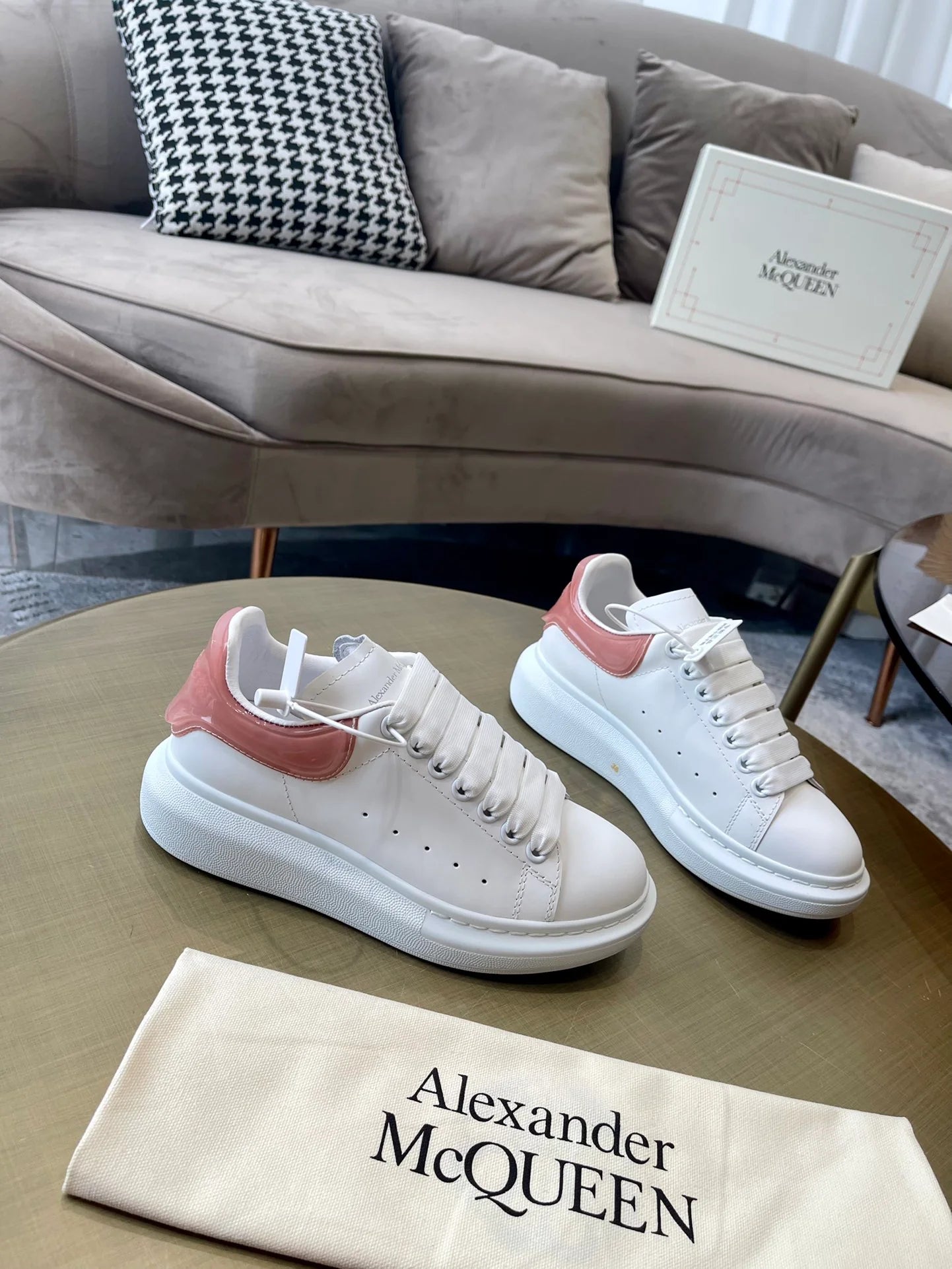 MCQUEEN SNEAKER
