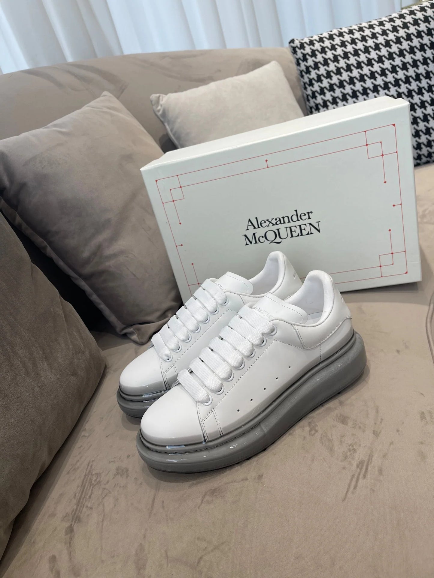 MCQUEEN SNEAKER