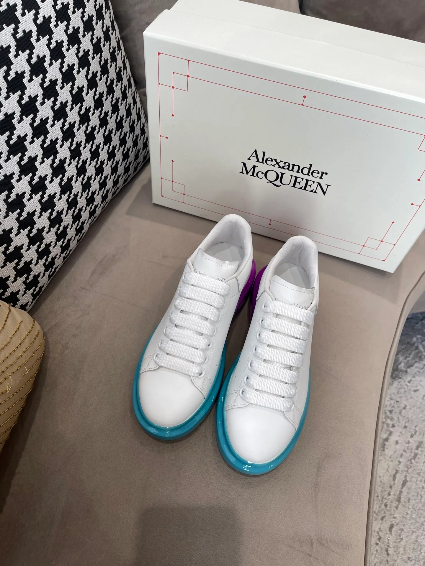 MCQUEEN SNEAKER