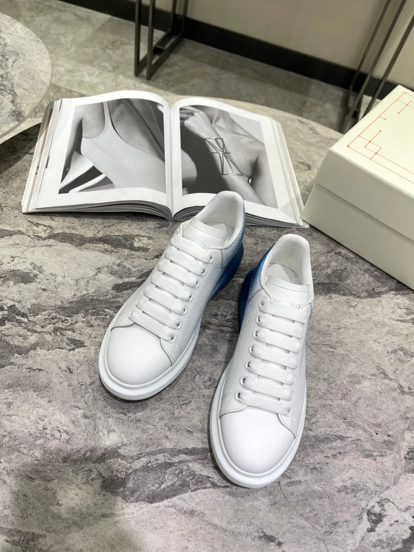 MCQUEEN SNEAKER