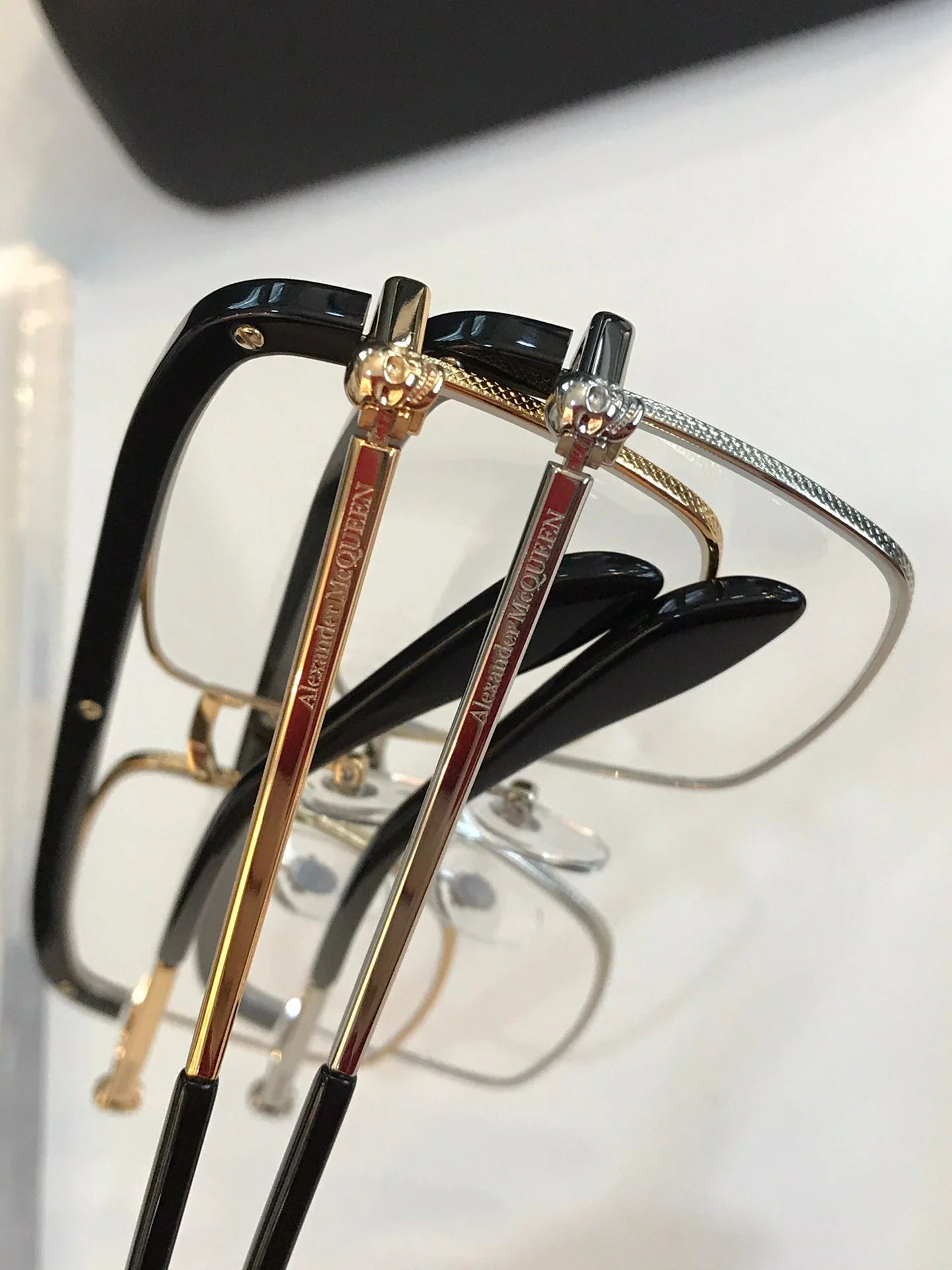 MCQUEEN SUNGLASSES