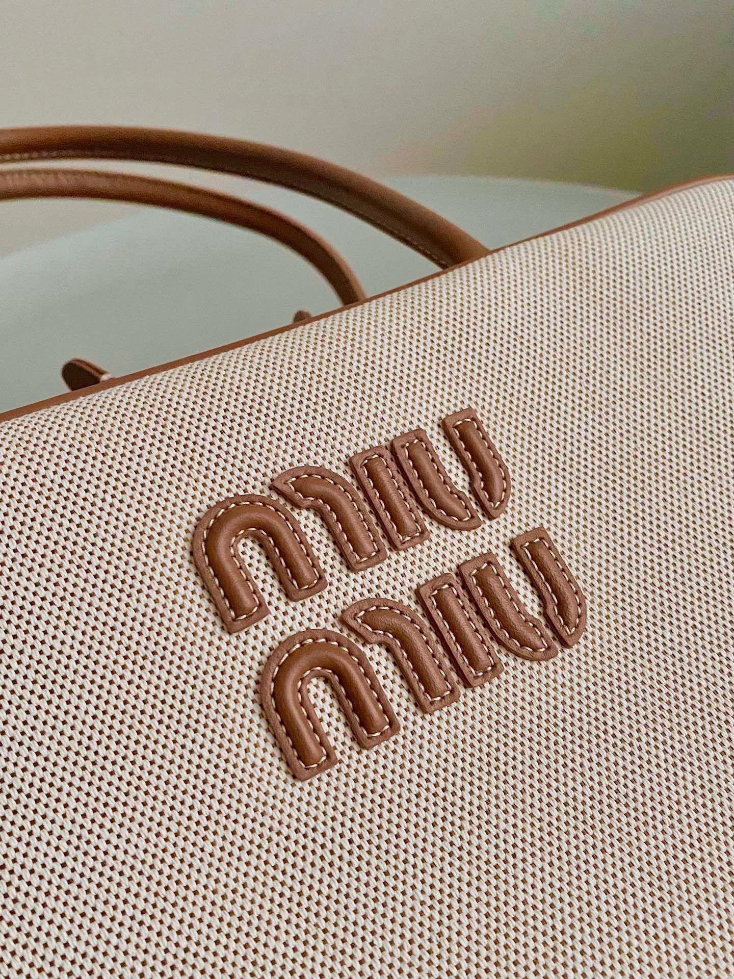MIU MIU BAG