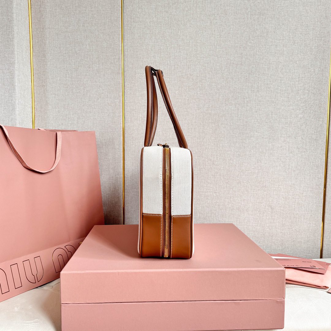 MIU MIU BAG