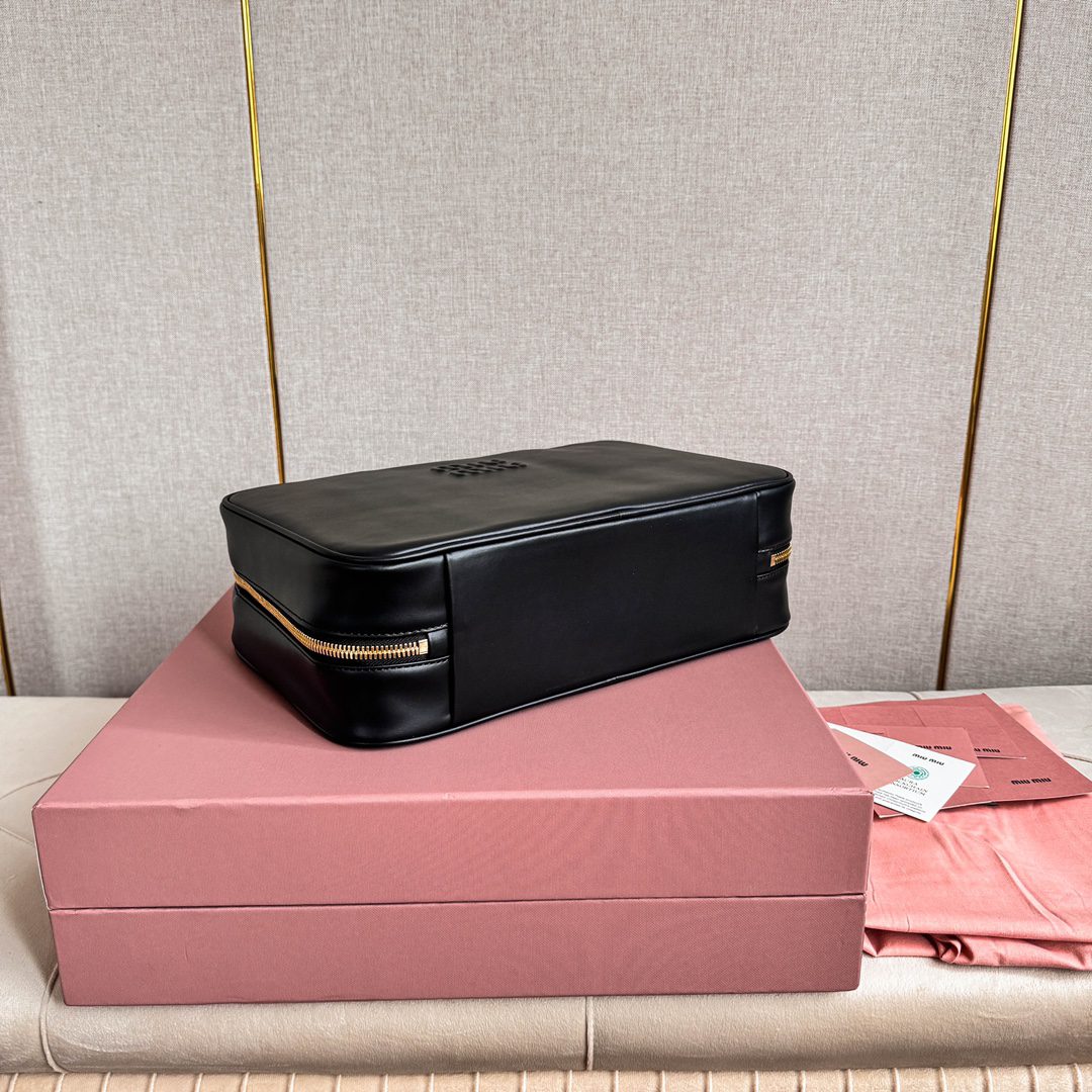 MIU MIU BAG