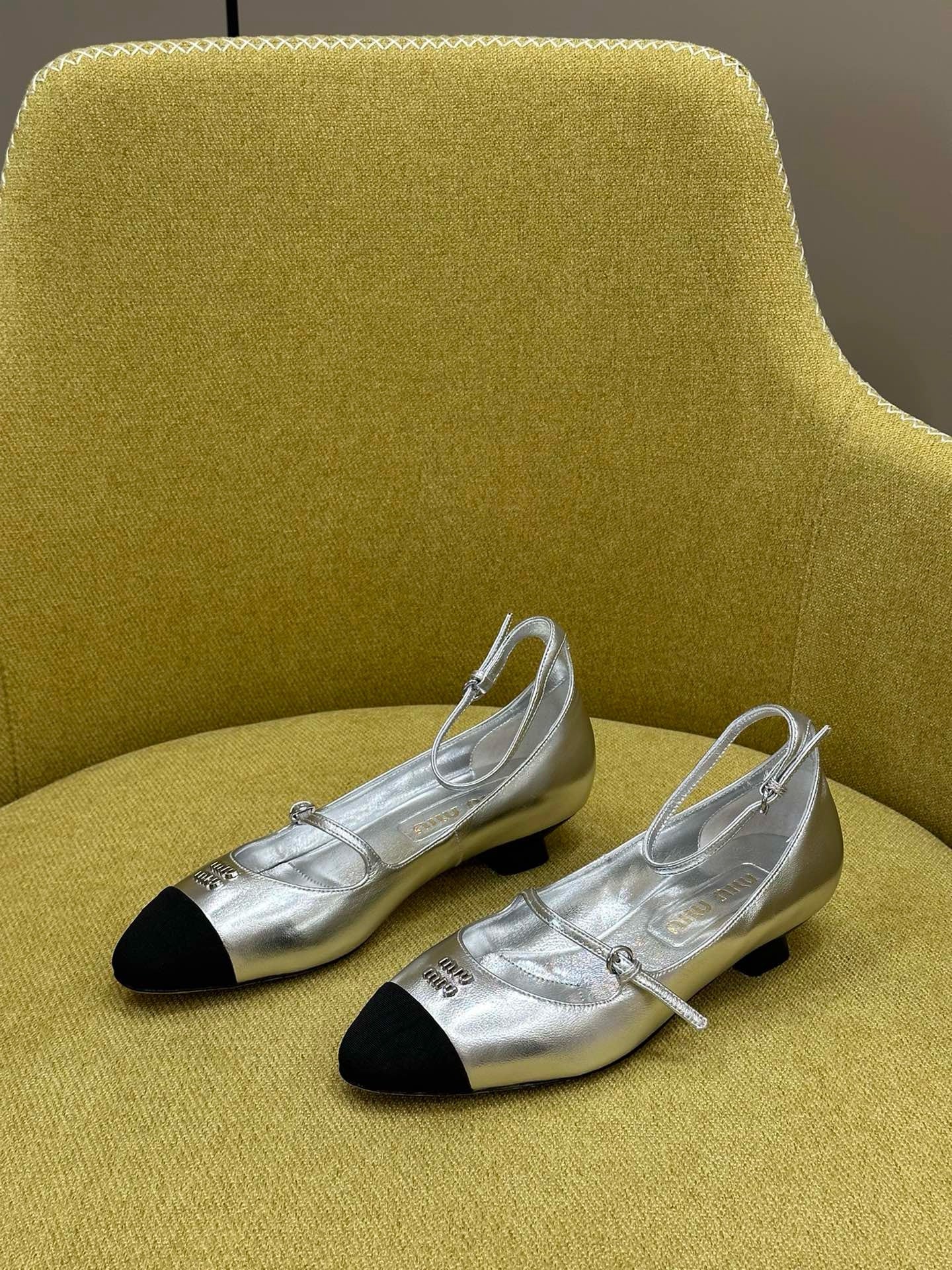 MIU MIU HEELS