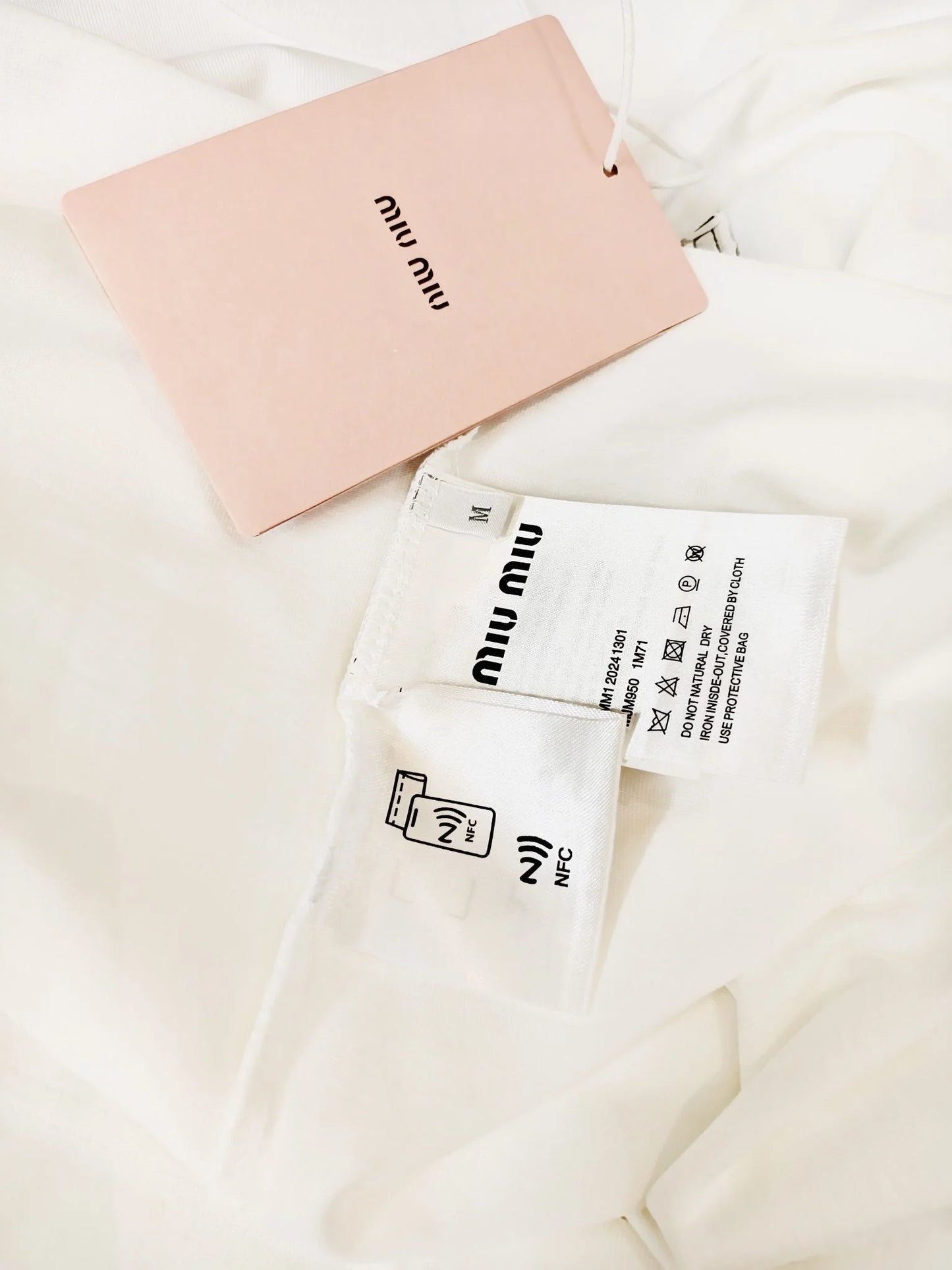 MIU MIU TSHIRT