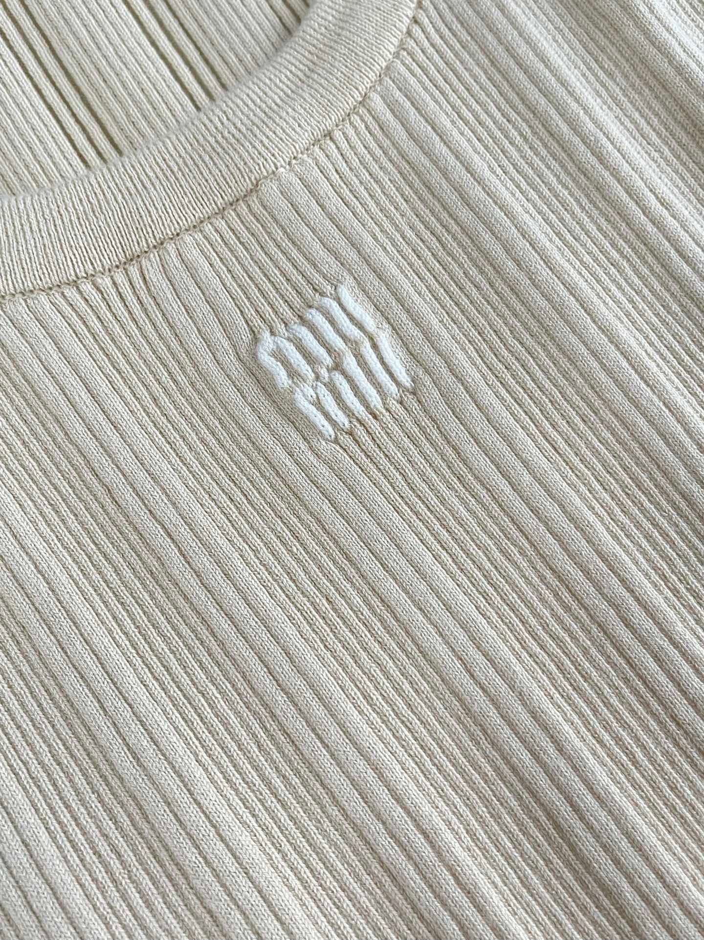 MIUMIU TOPS