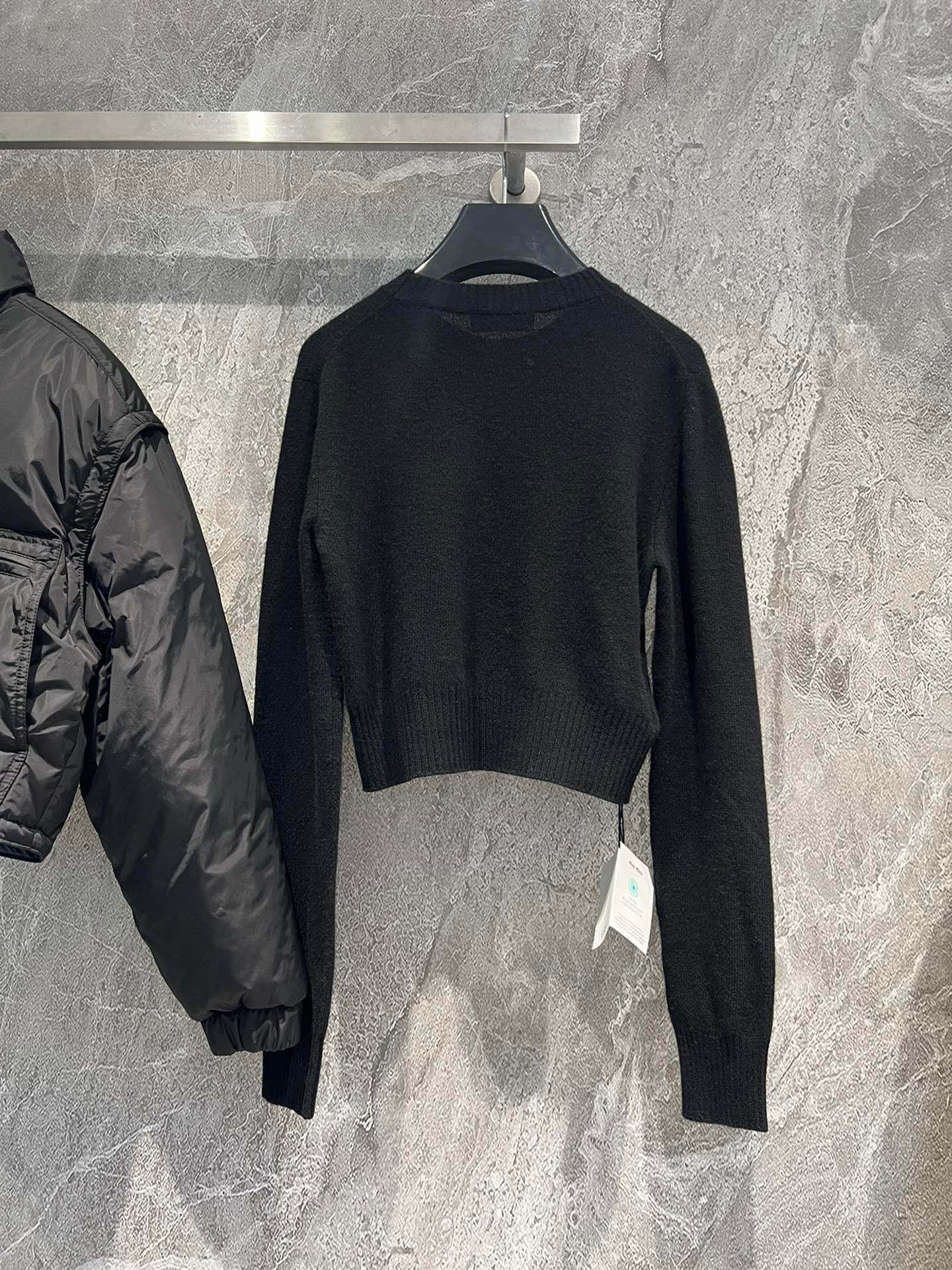 MIUMIU TOPS