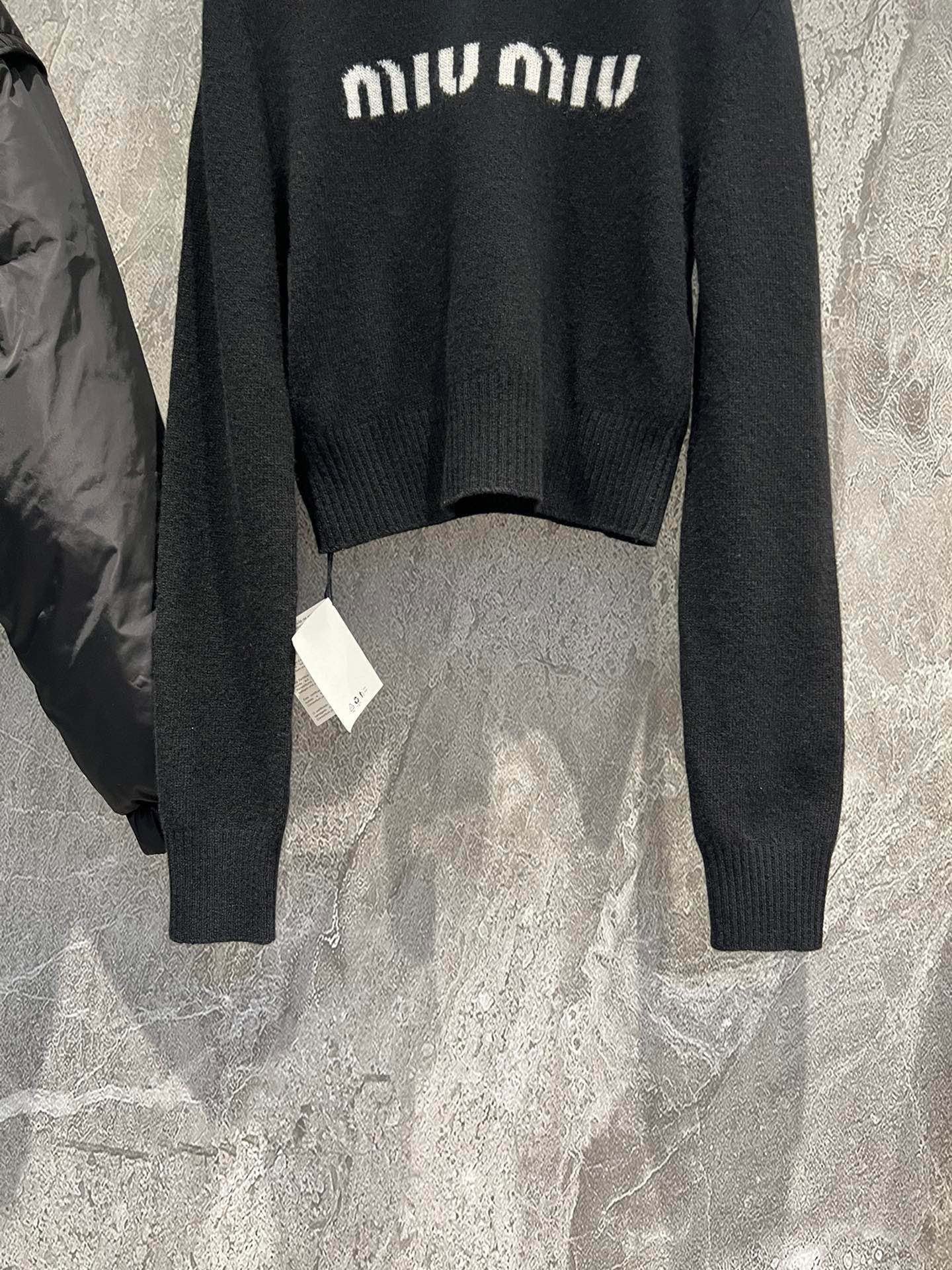 MIUMIU TOPS