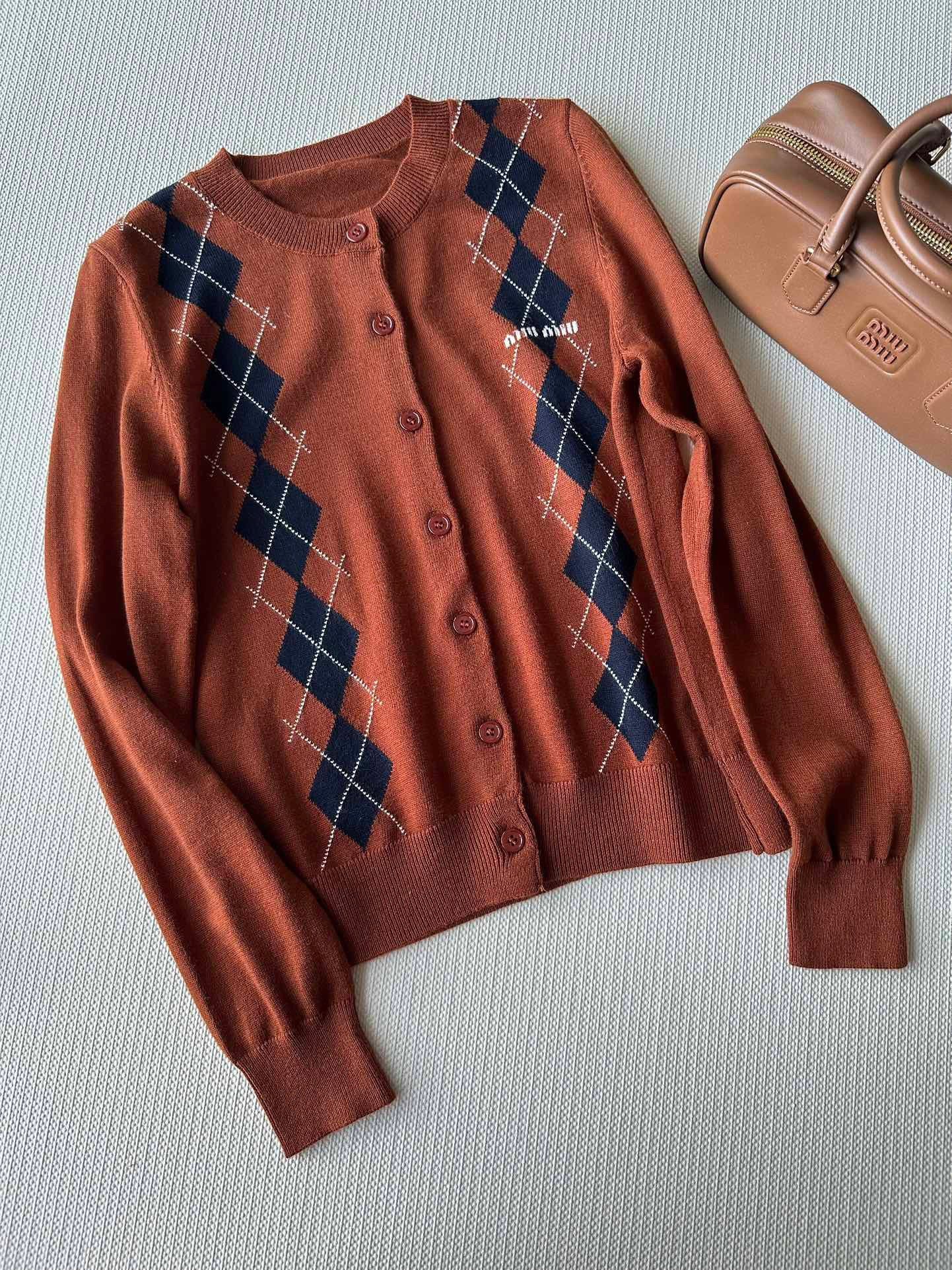 MIUMIU TOPS