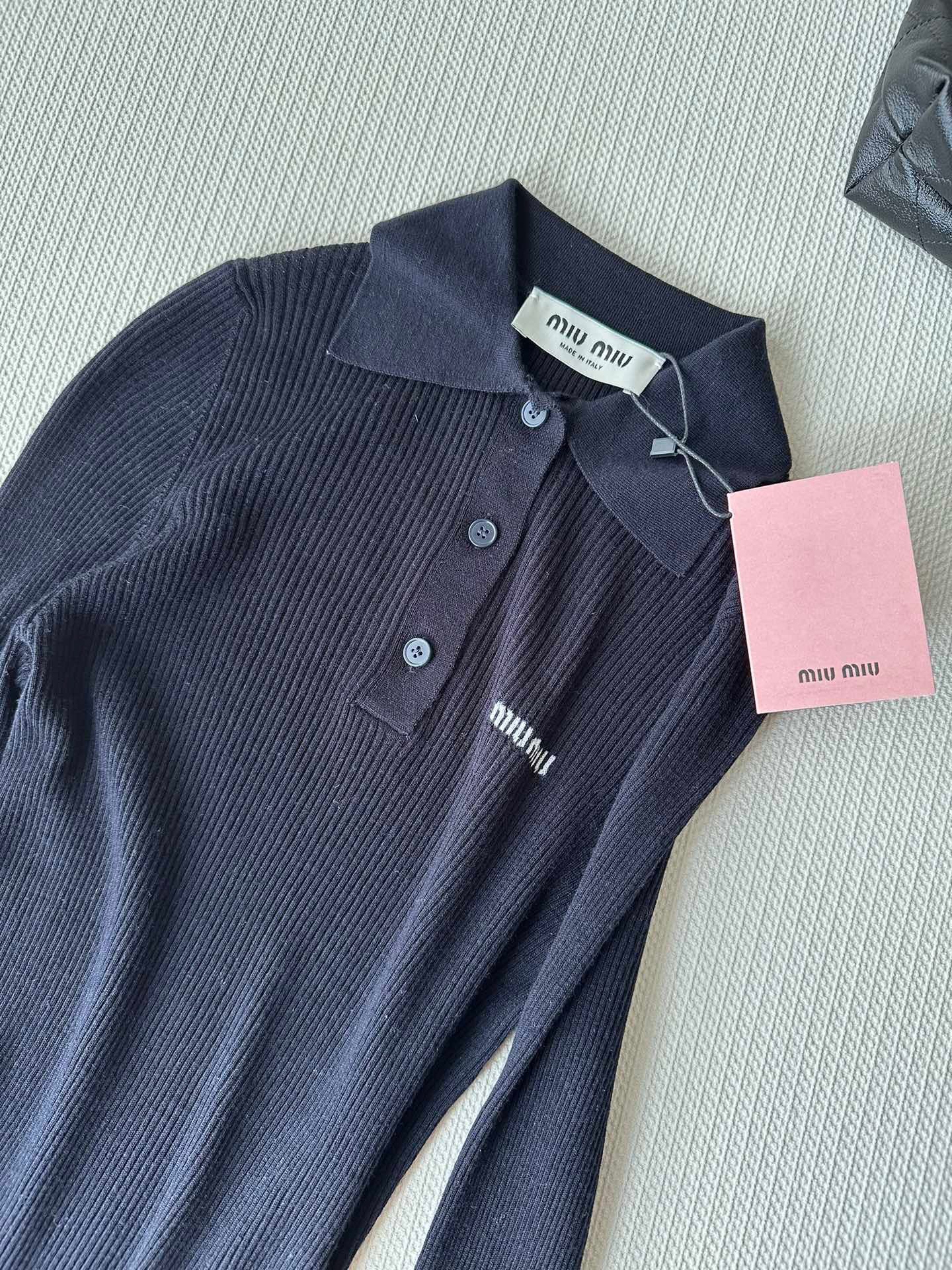 MIUMIU TOPS