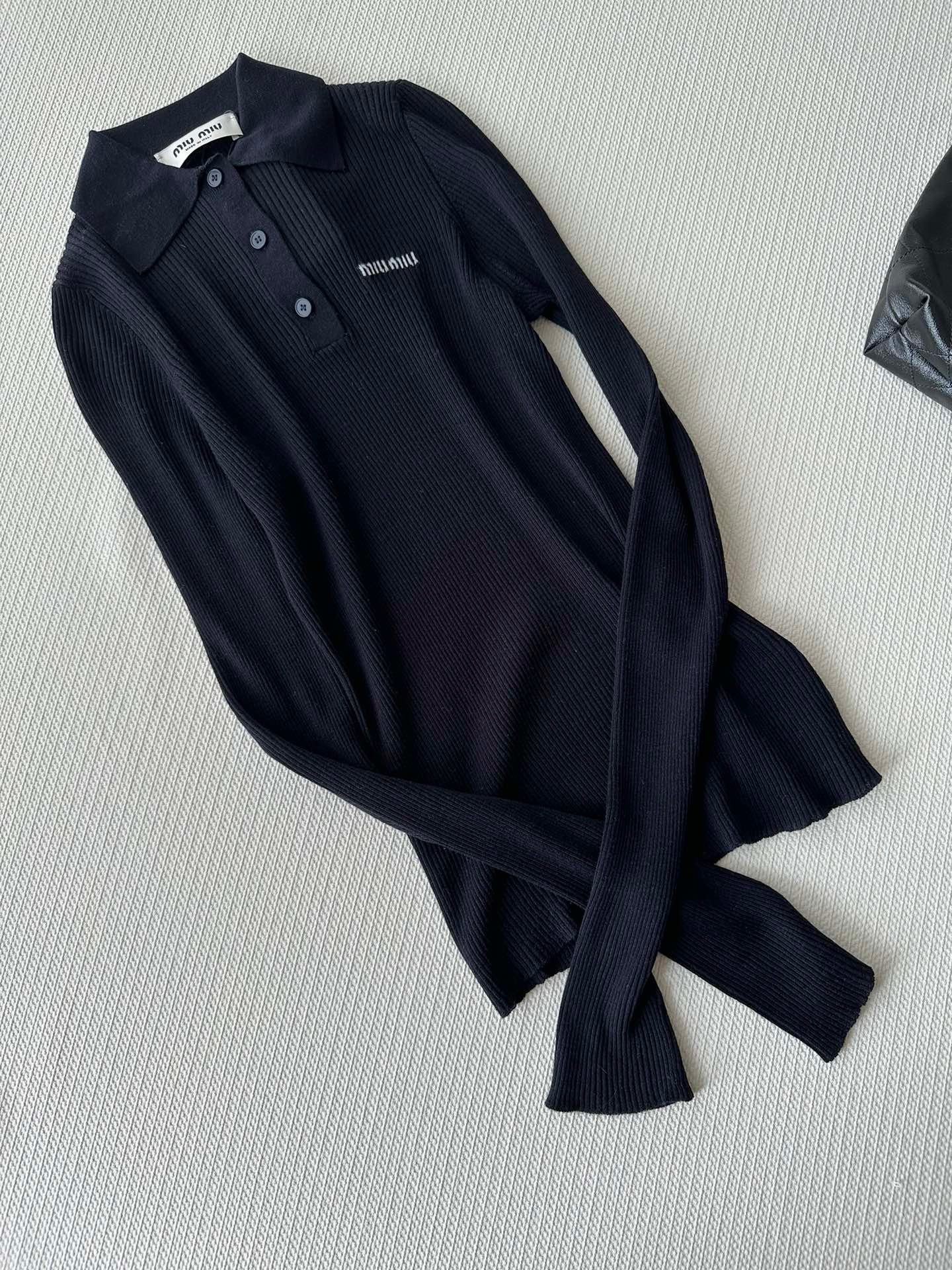 MIUMIU TOPS