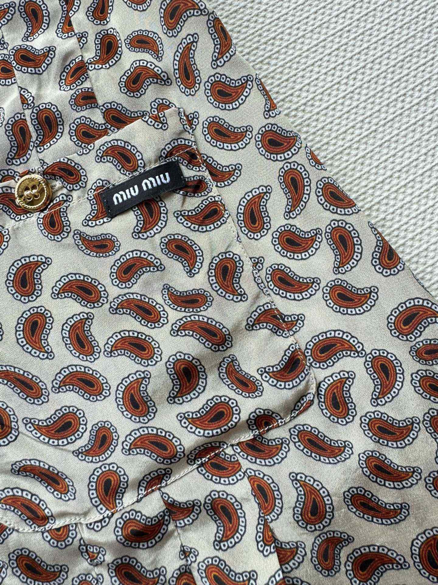 MIUMIU TOPS