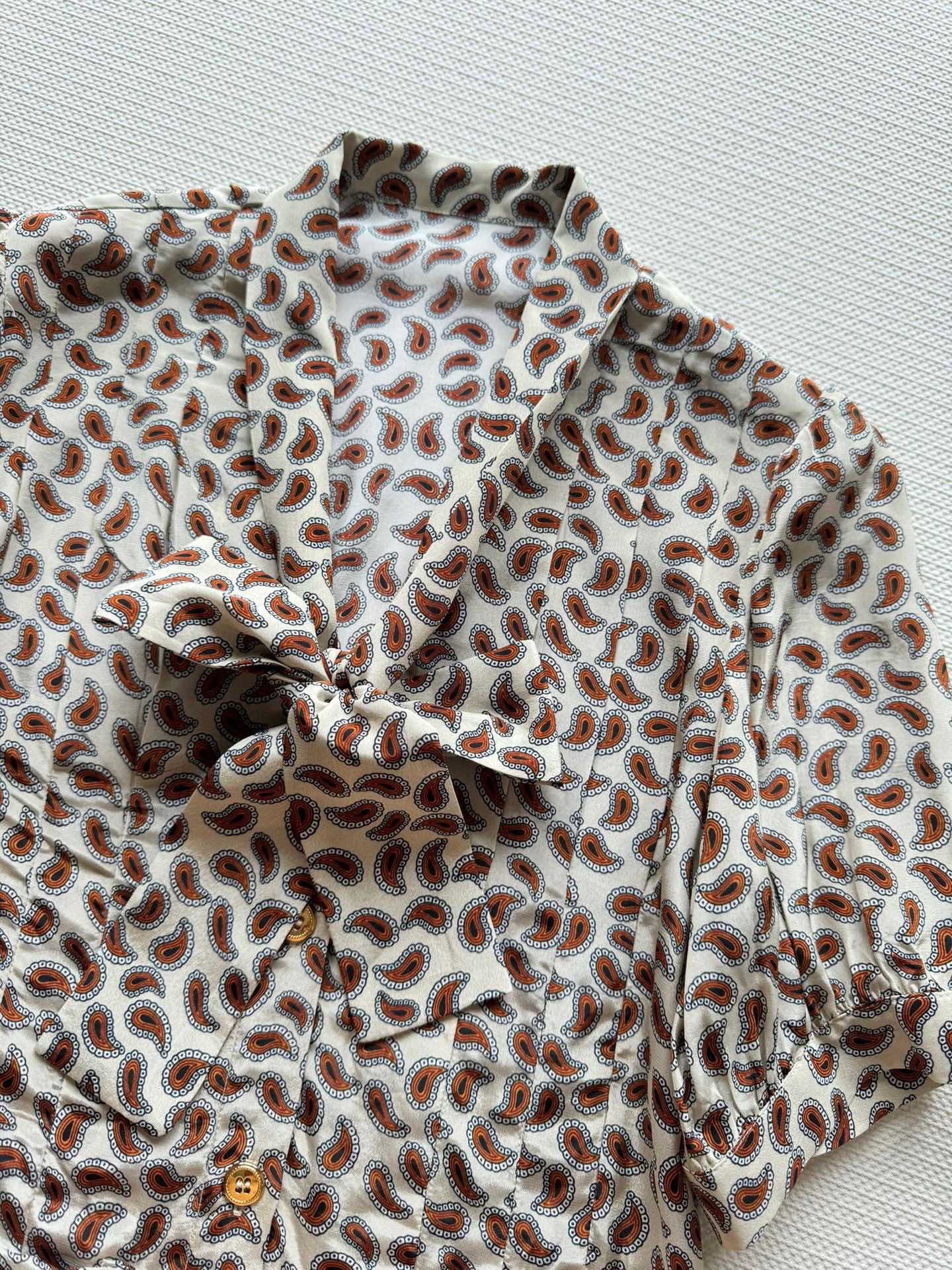 MIUMIU TOPS