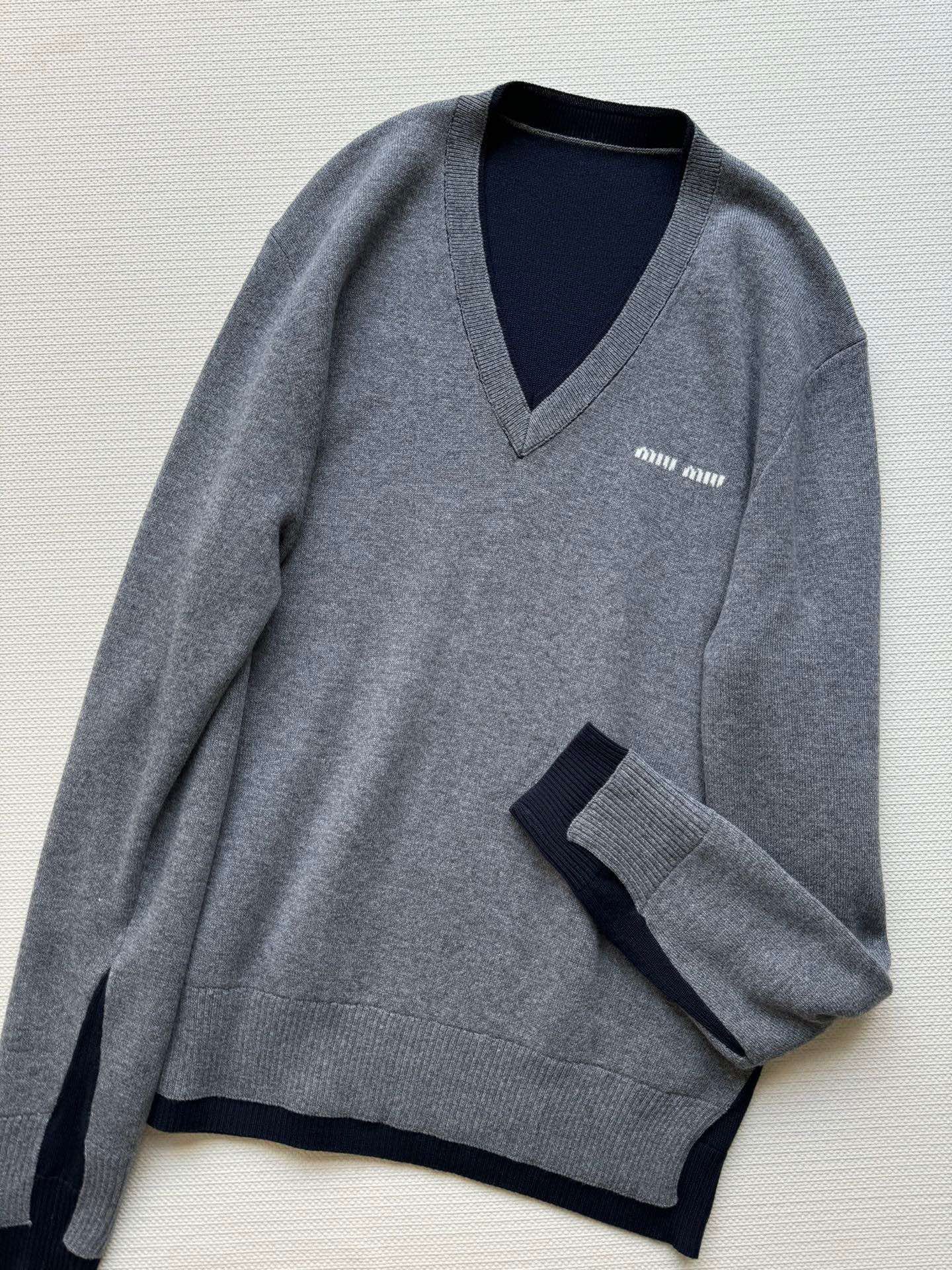 MIUMIU TOPS