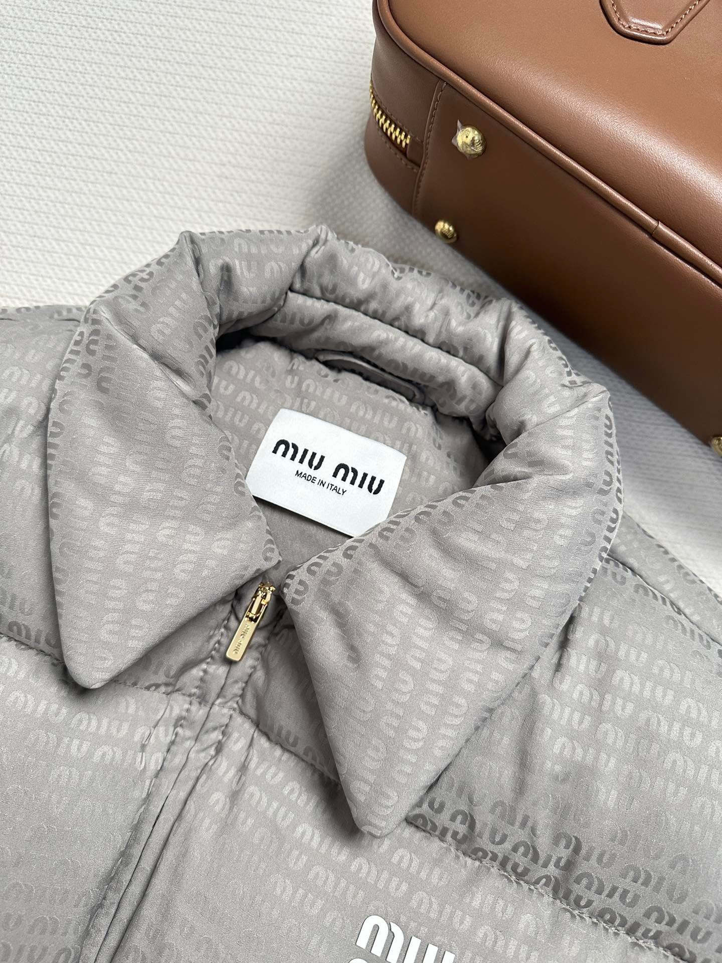 MIUMIU TOPS