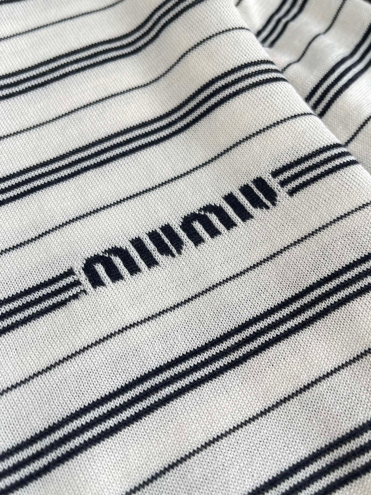 MIUMIU TOPS