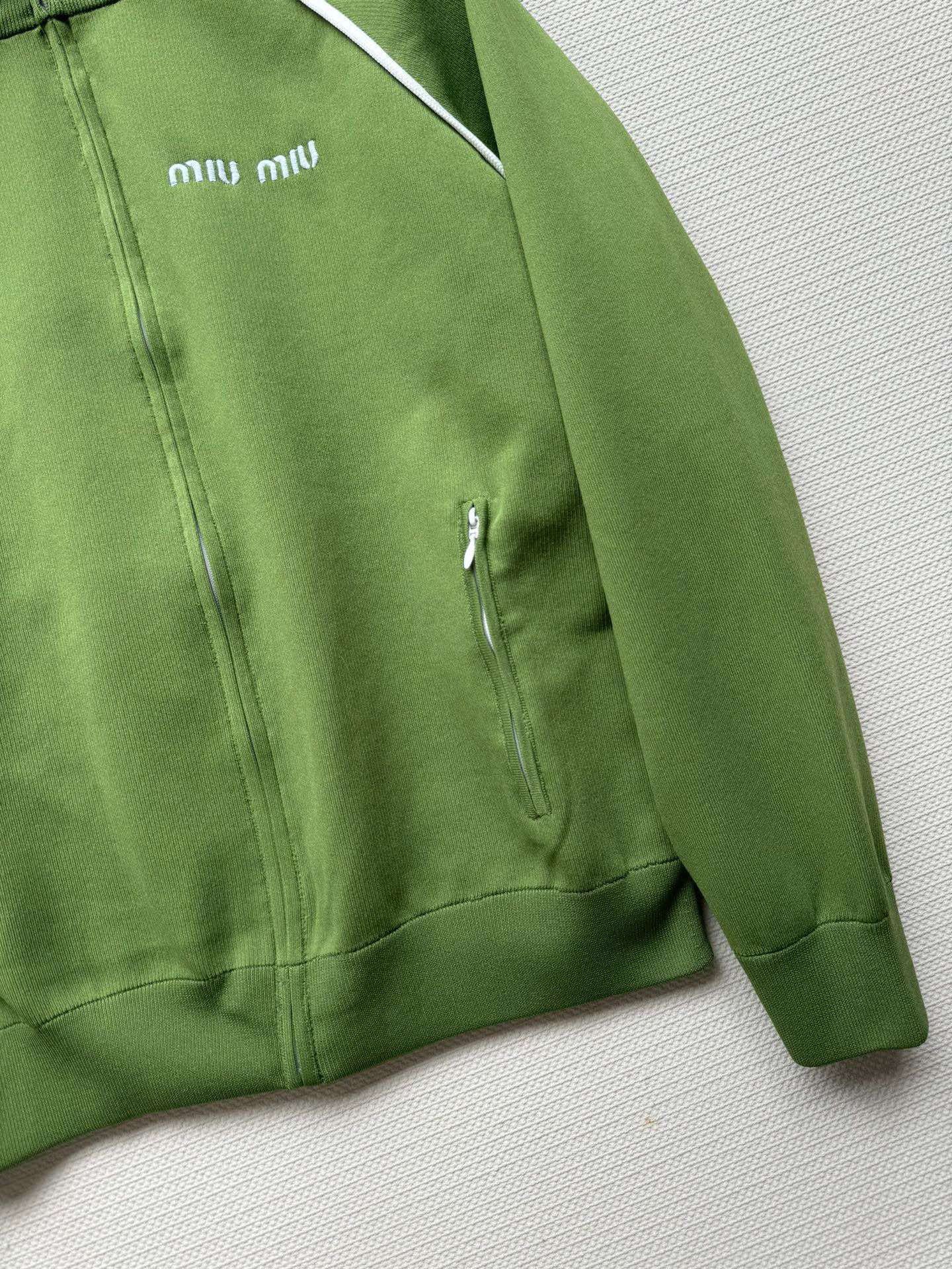 MIUMIU TOPS