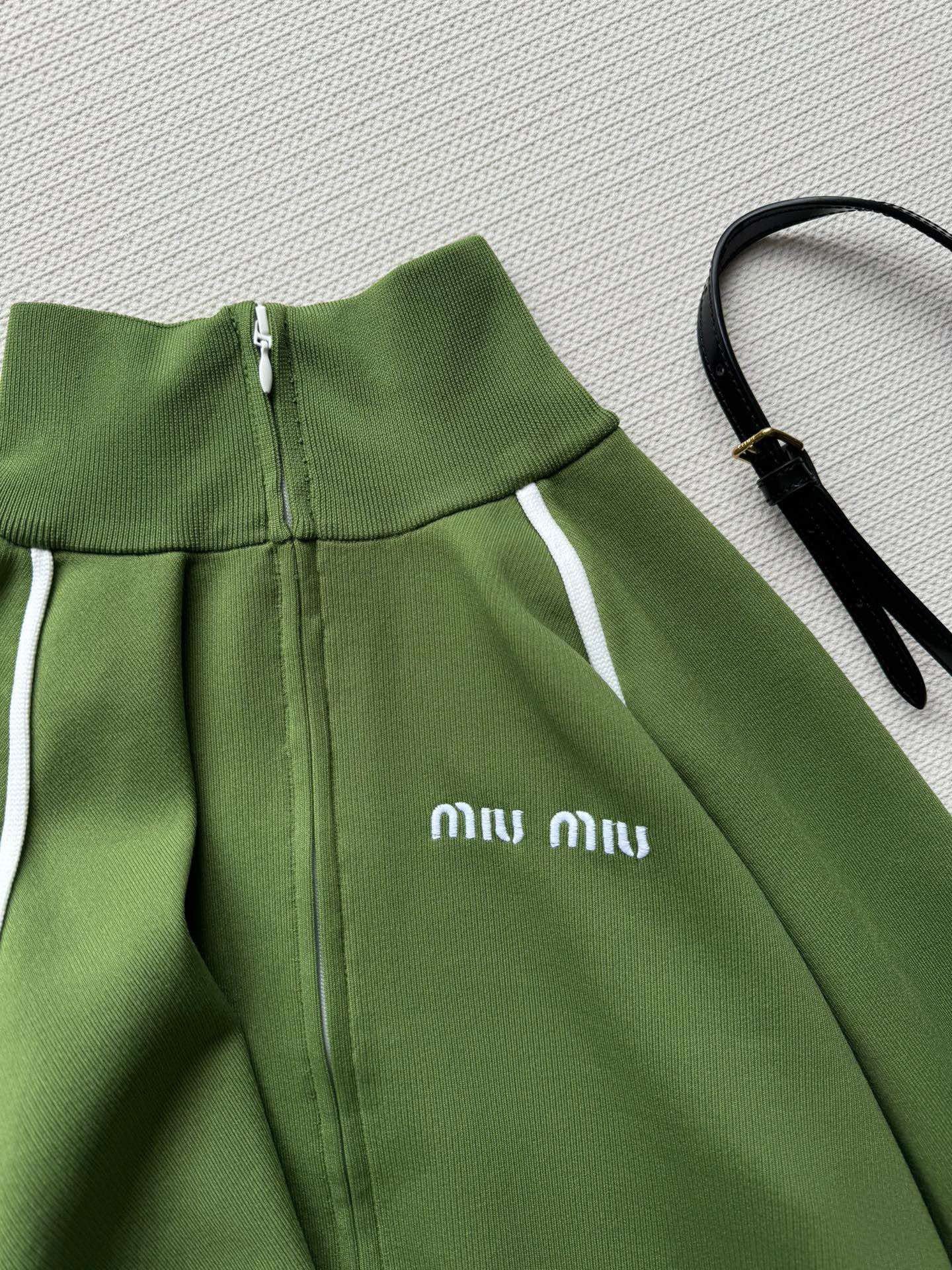 MIUMIU TOPS