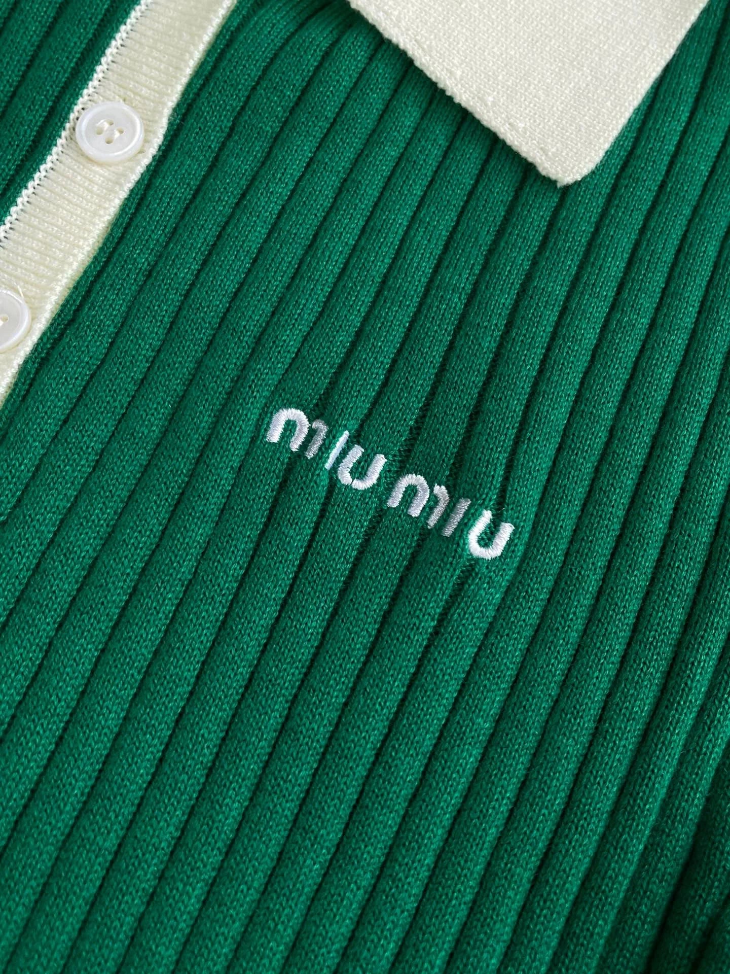 MIUMIU TOPS