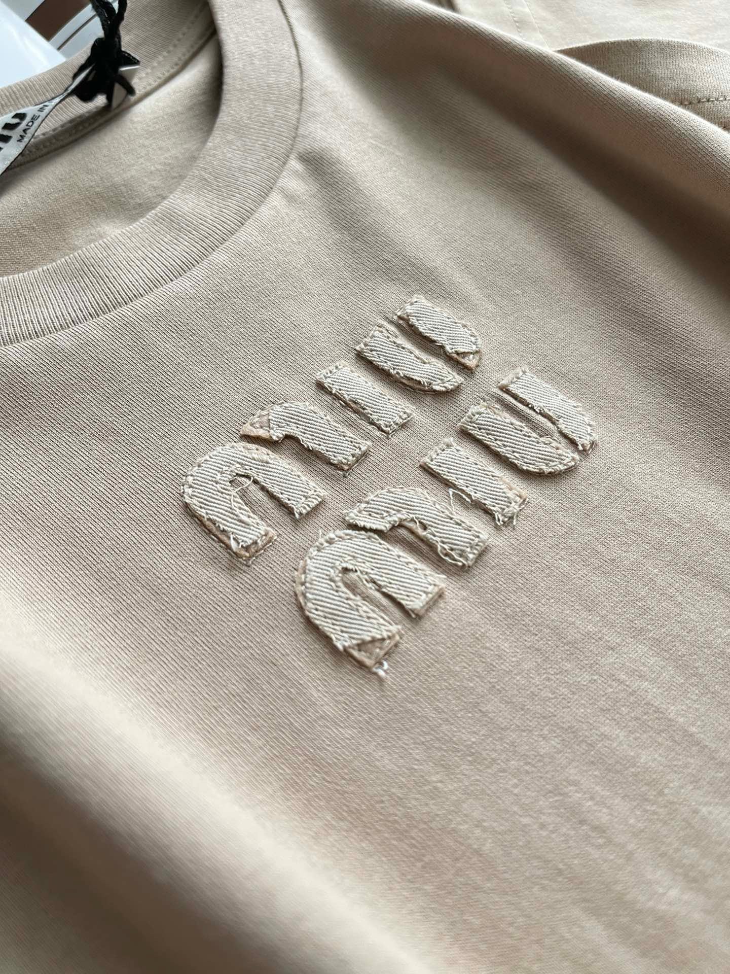 MIUMIU TOPS