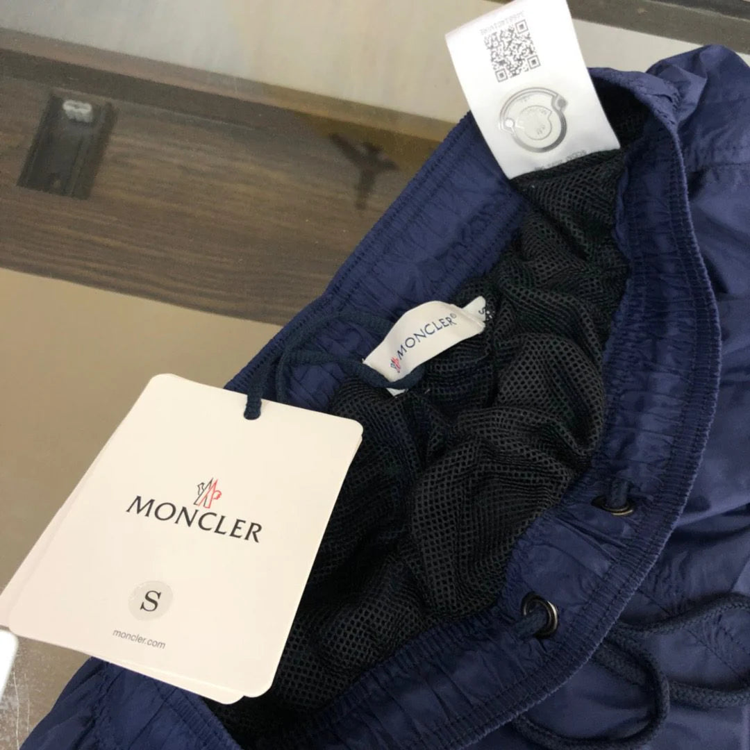 MONCLER SHORTS