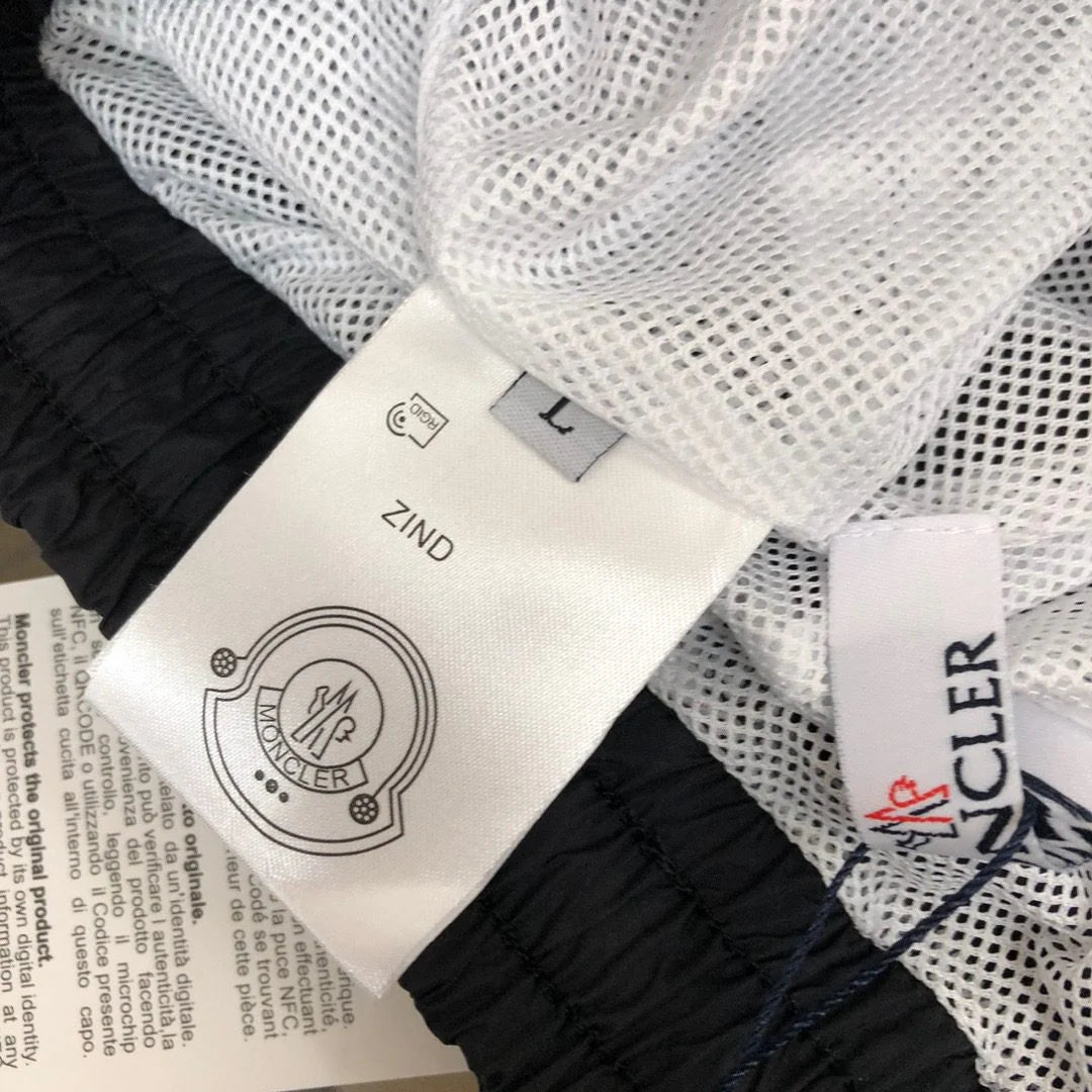 MONCLER SHORTS