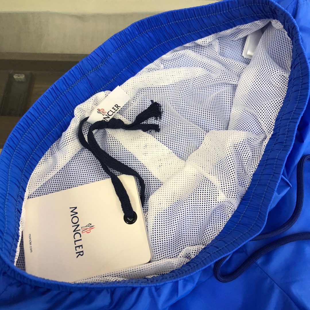 MONCLER SHORTS