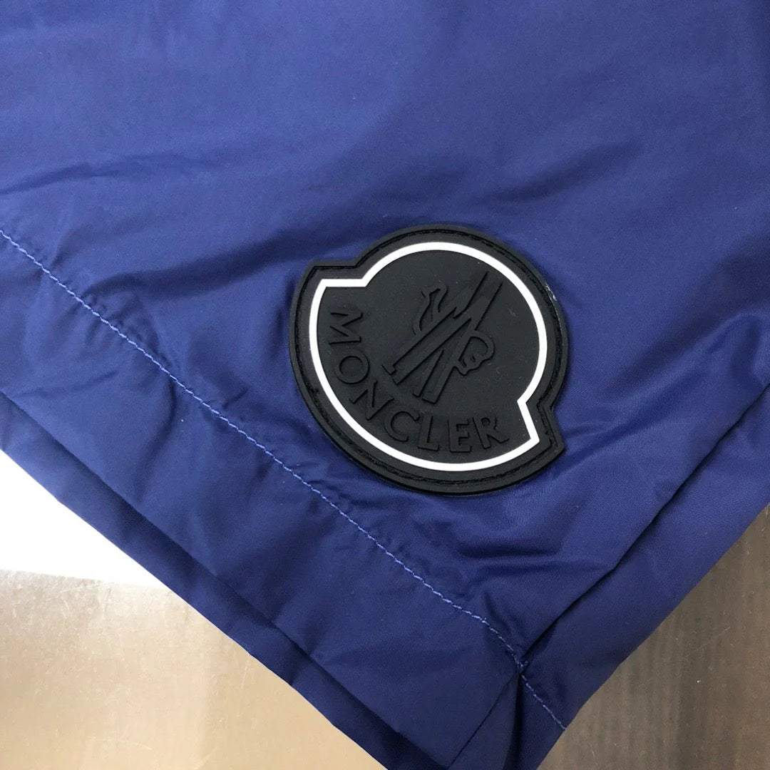 MONCLER SHORTS