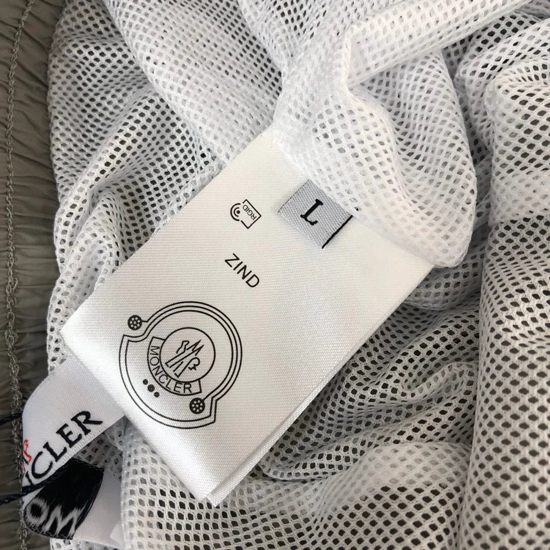 MONCLER SHORTS