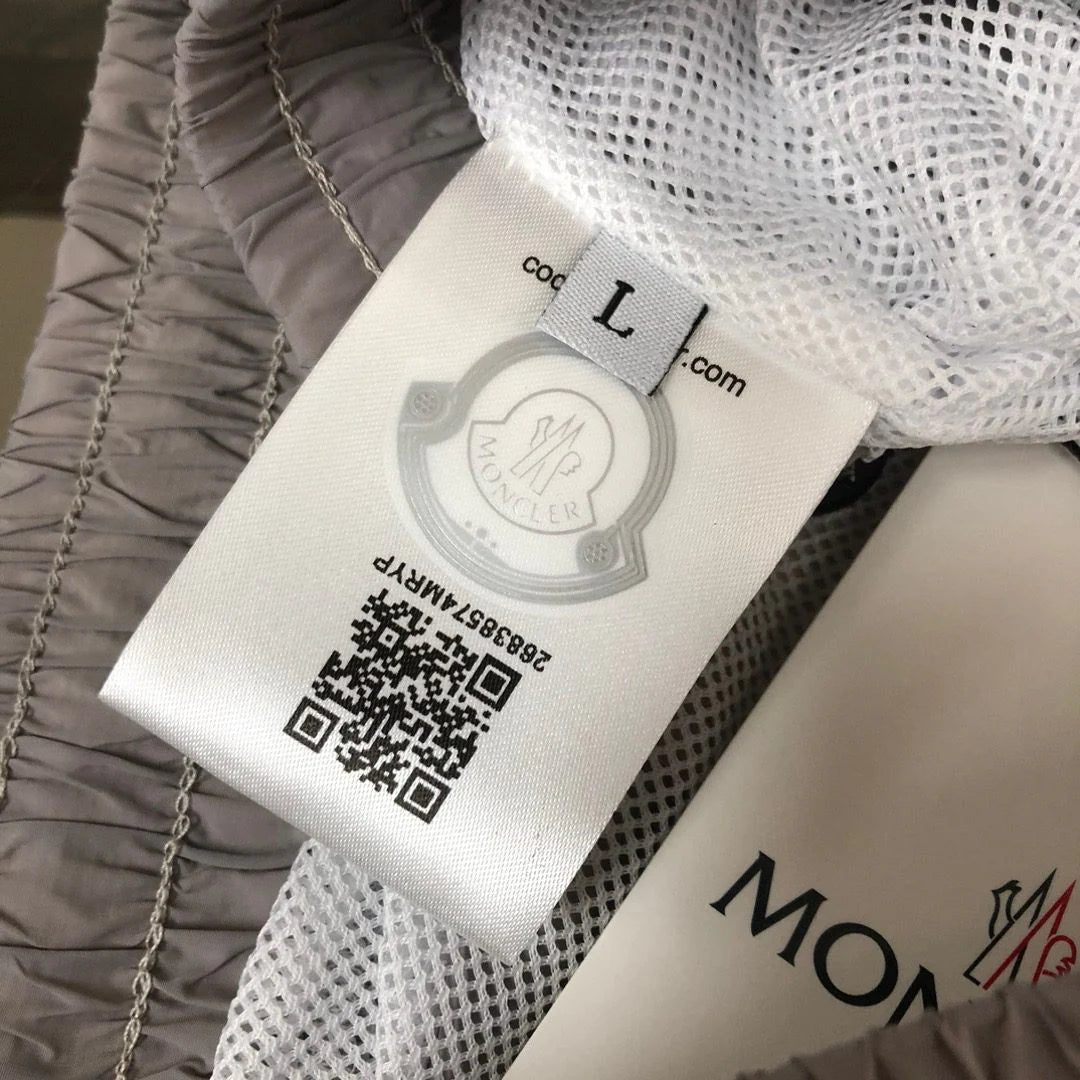 MONCLER SHORTS