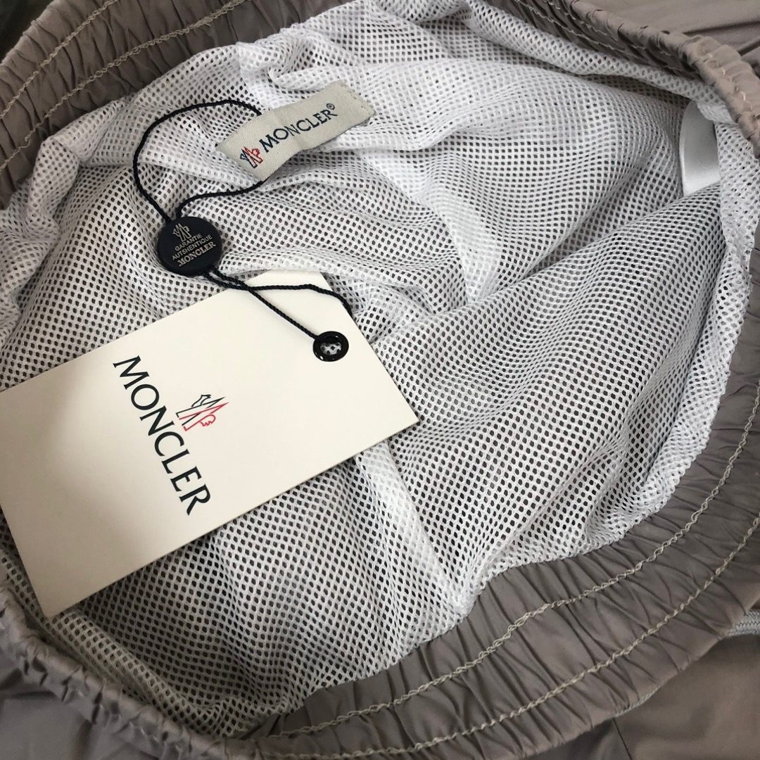 MONCLER SHORTS