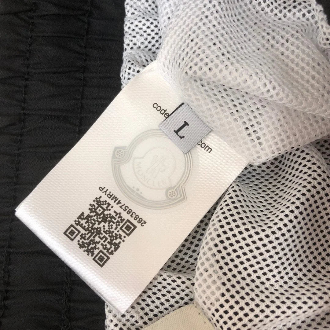 MONCLER SHORTS