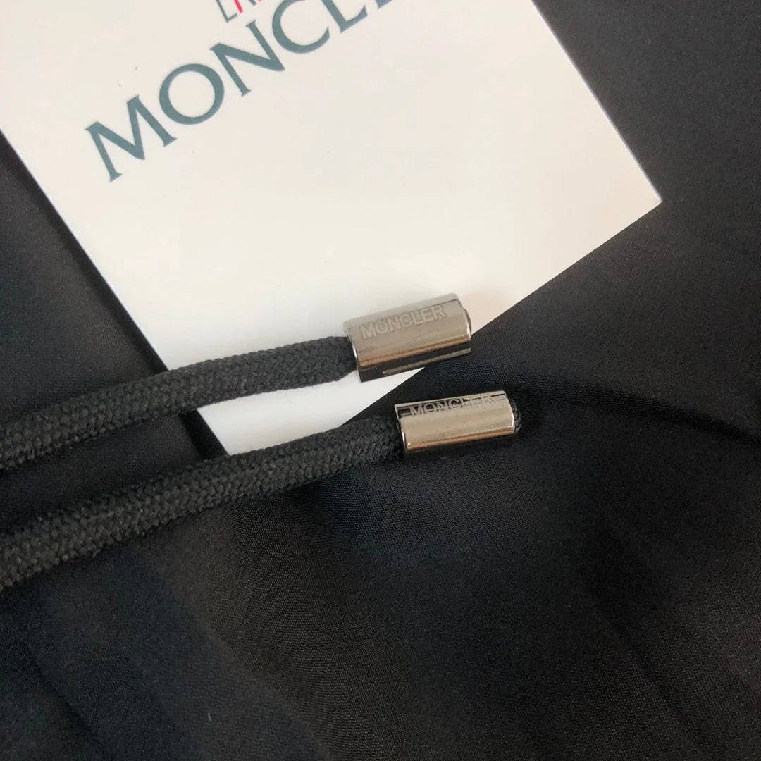MONCLER SHORTS