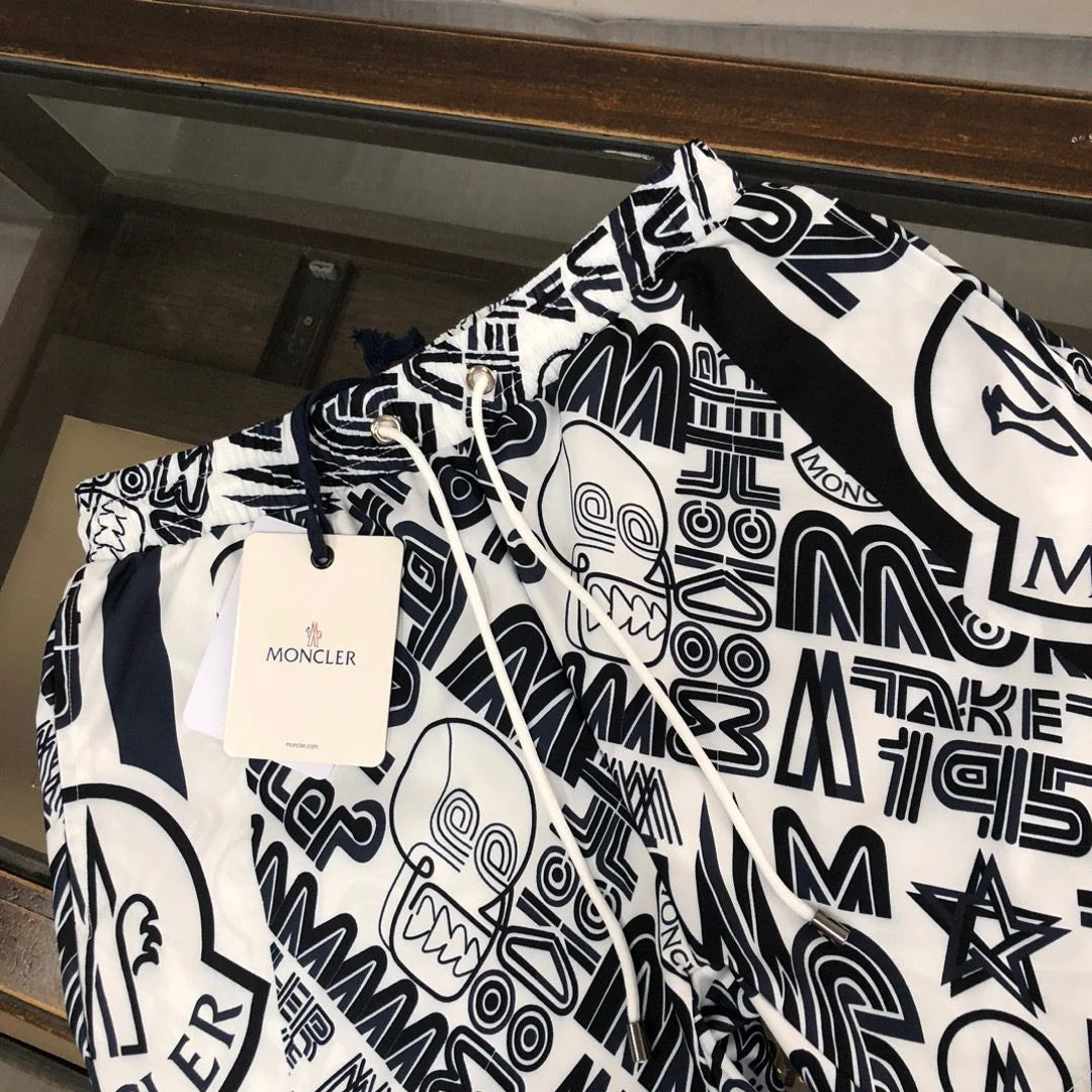 MONCLER SHORTS