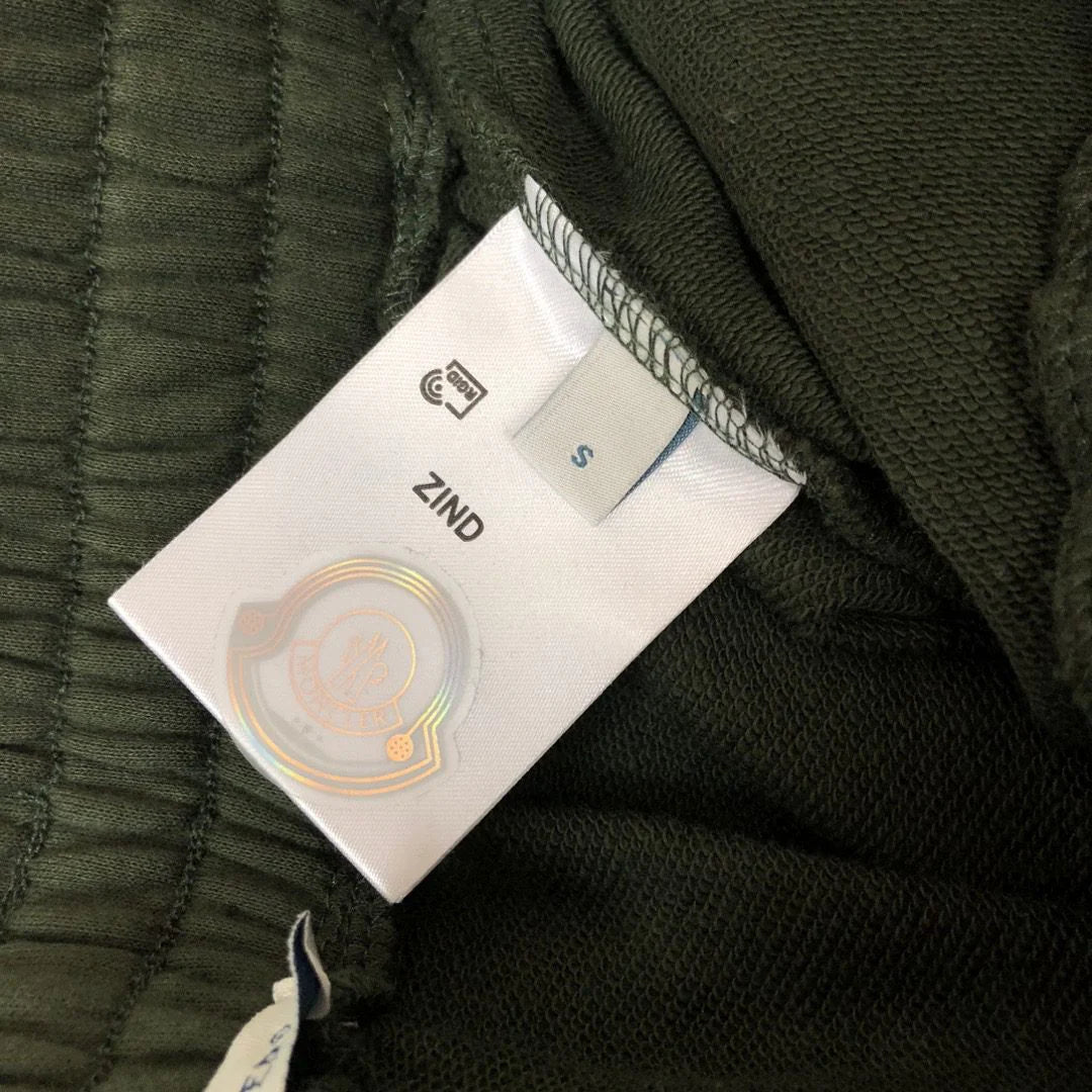 MONCLER SHORTS